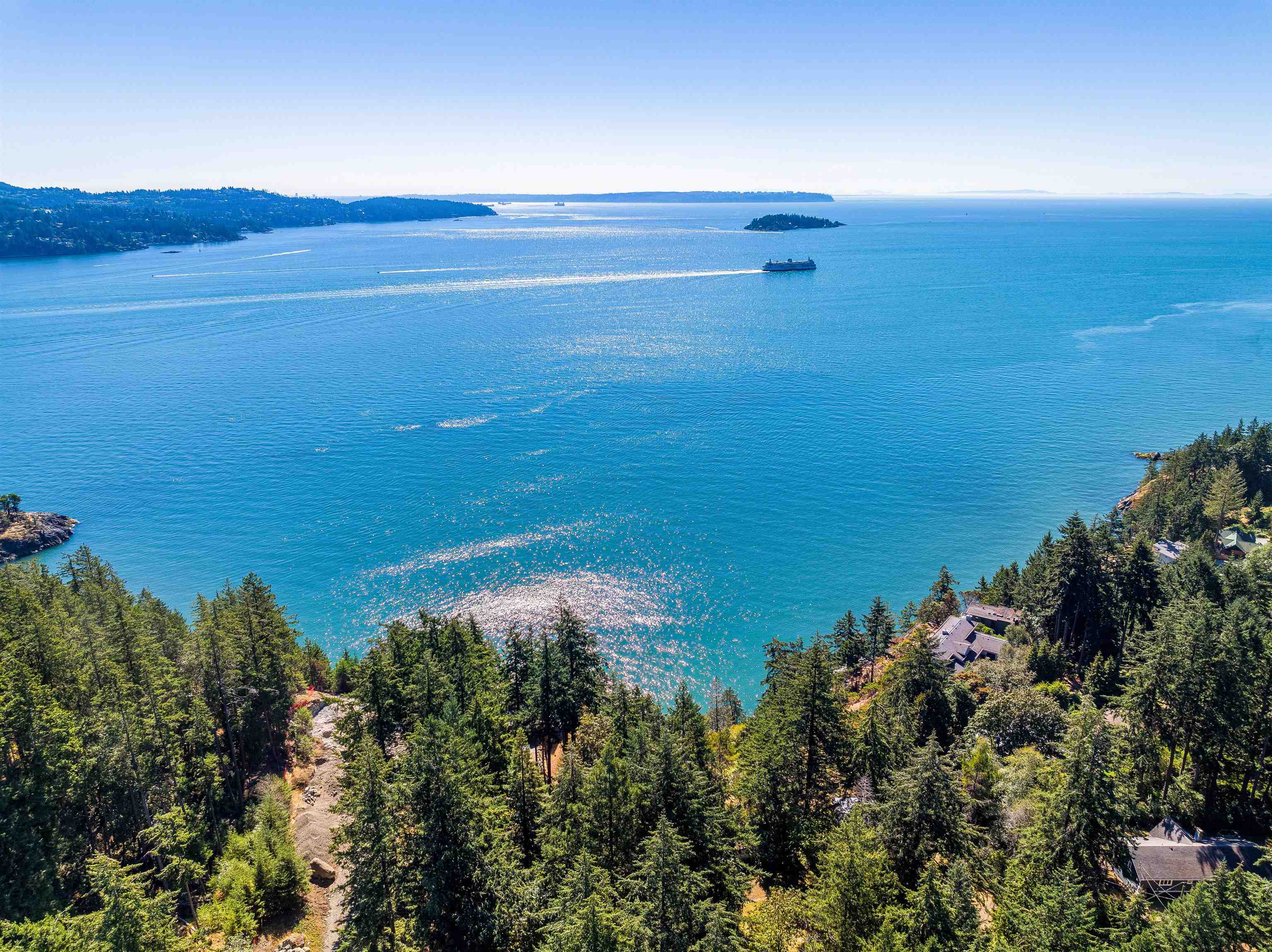 341 ROBINSON ROAD, Bowen Island BC V0N 1G1, R3121038, BC,