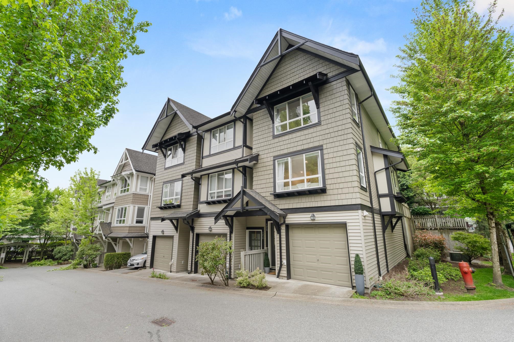 125 6747 203 STREET, R3121119, BC,