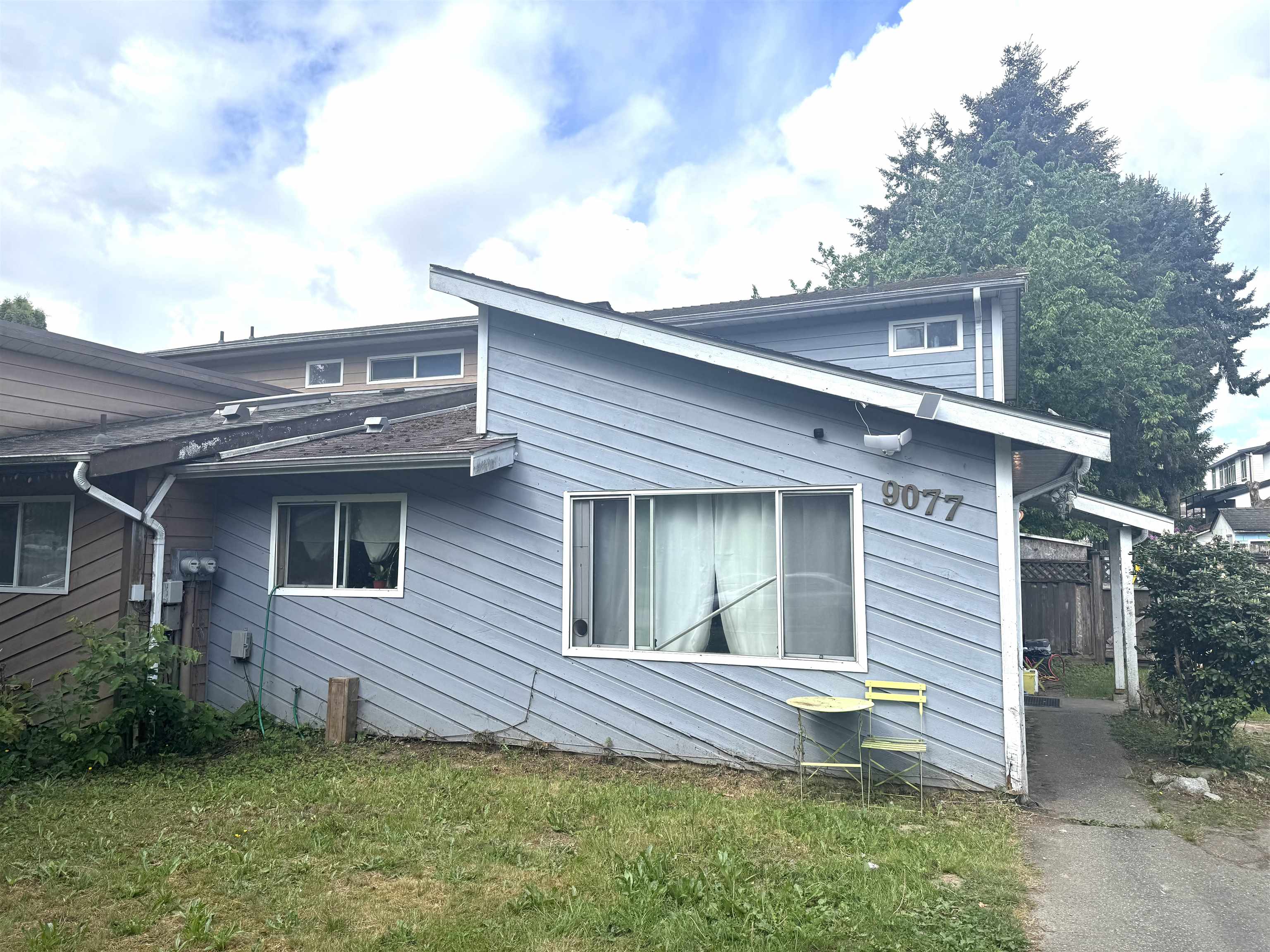 9077 135A STREET, Surrey BC V3V 7C4, R3121534, BC,