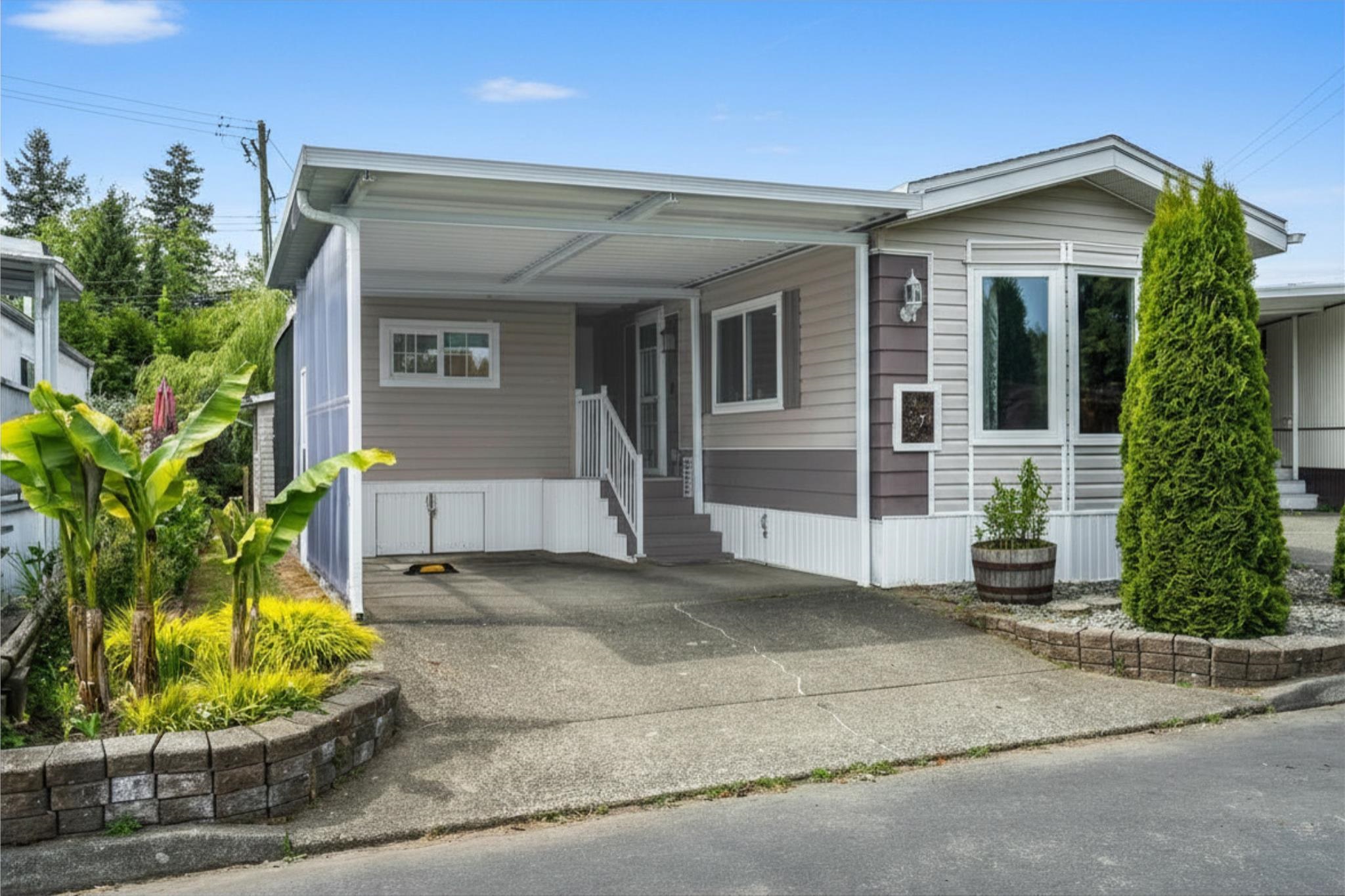 37 8670 156 STREET, R3121818, BC,