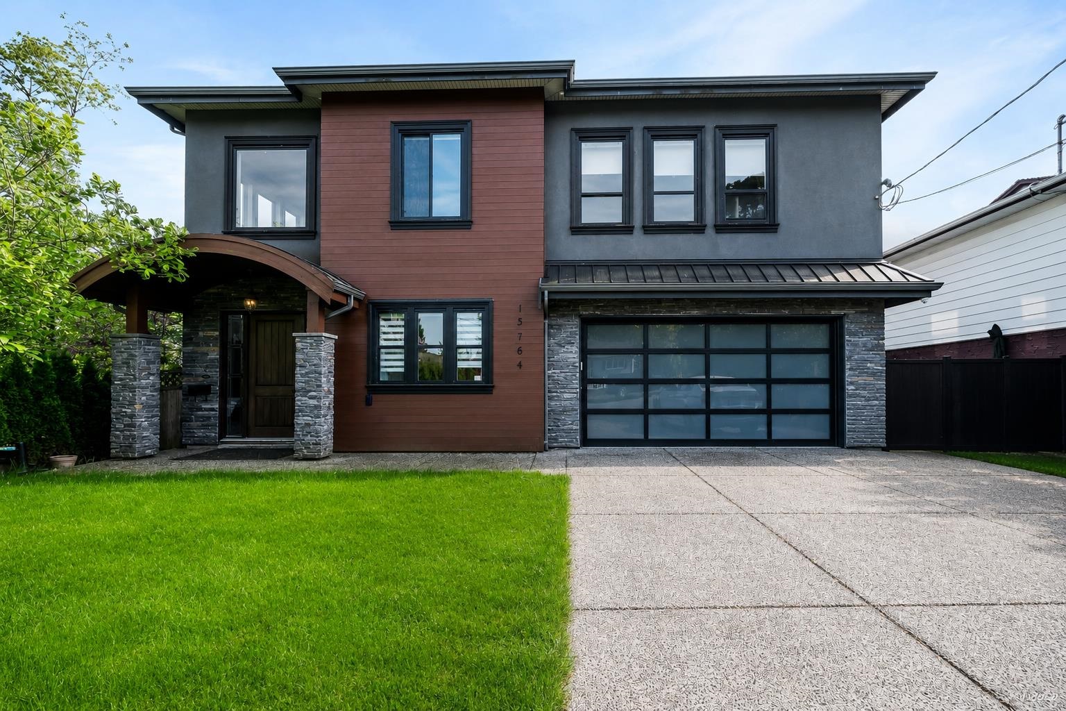 15764 BUENA VISTA AVENUE, White Rock BC V4B 2A1, R3121957, BC,