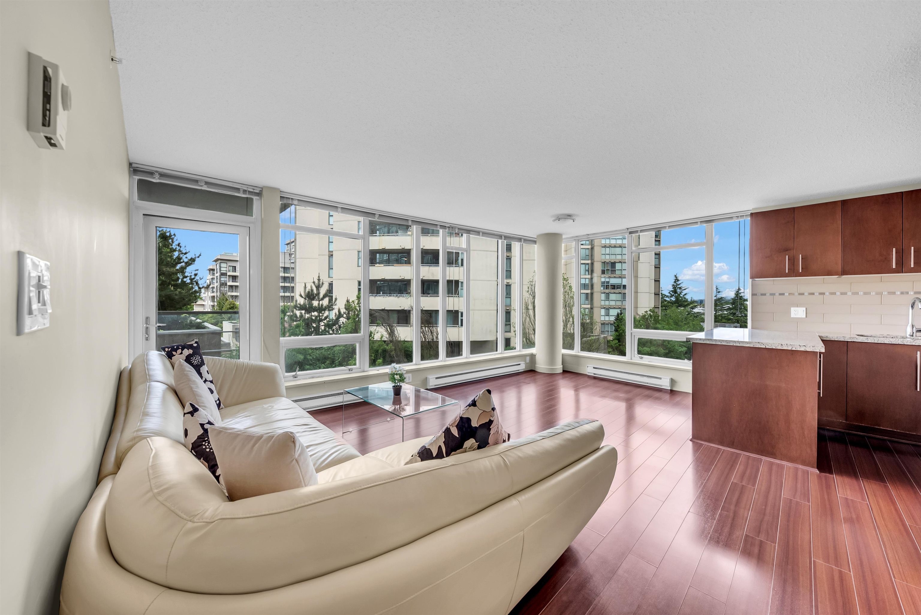 703 8288 LANSDOWNE ROAD, R3122011, BC,