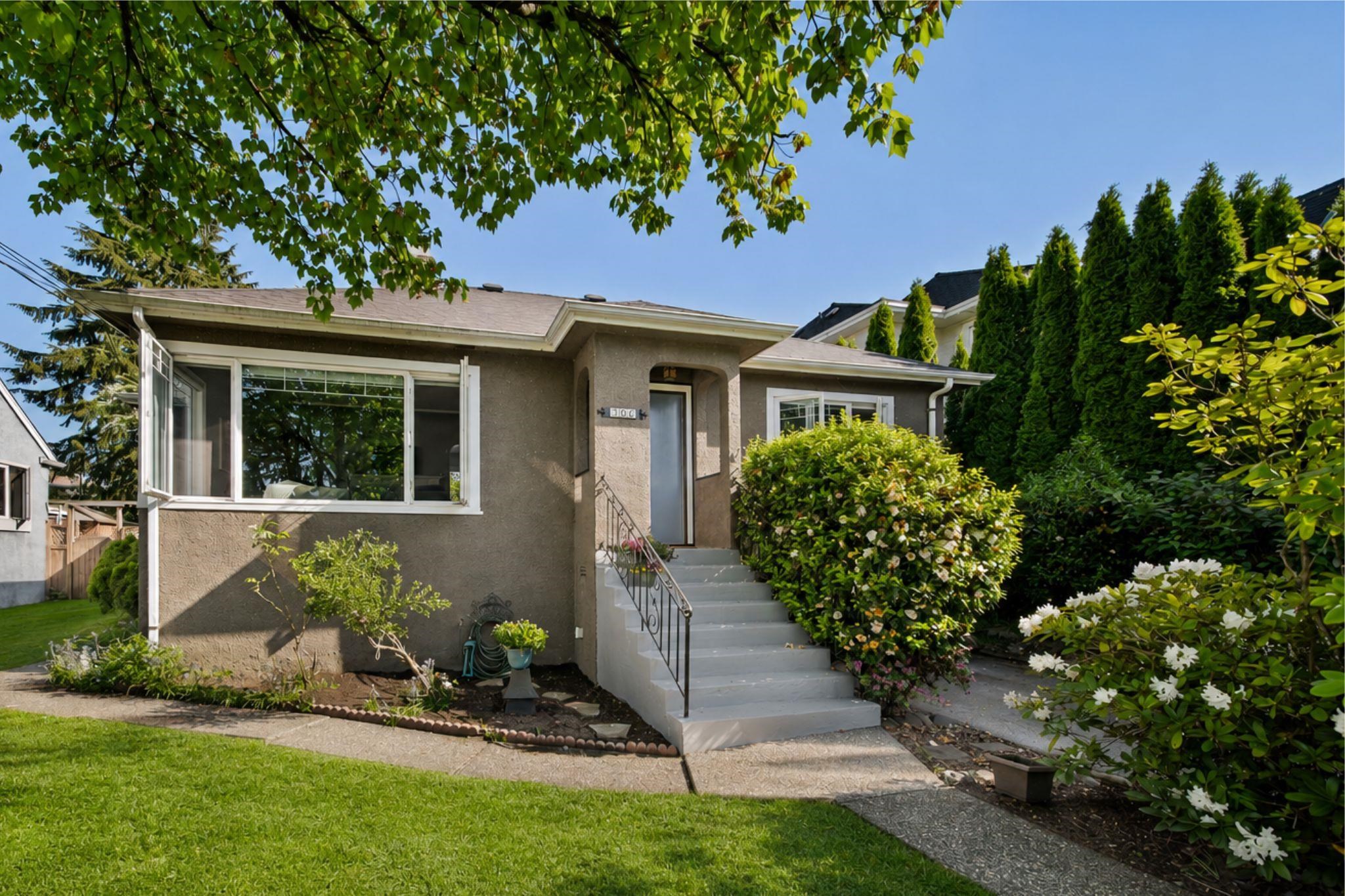 306 NINTH AVENUE, New Westminster BC V3L 2A1, R3122125, BC,