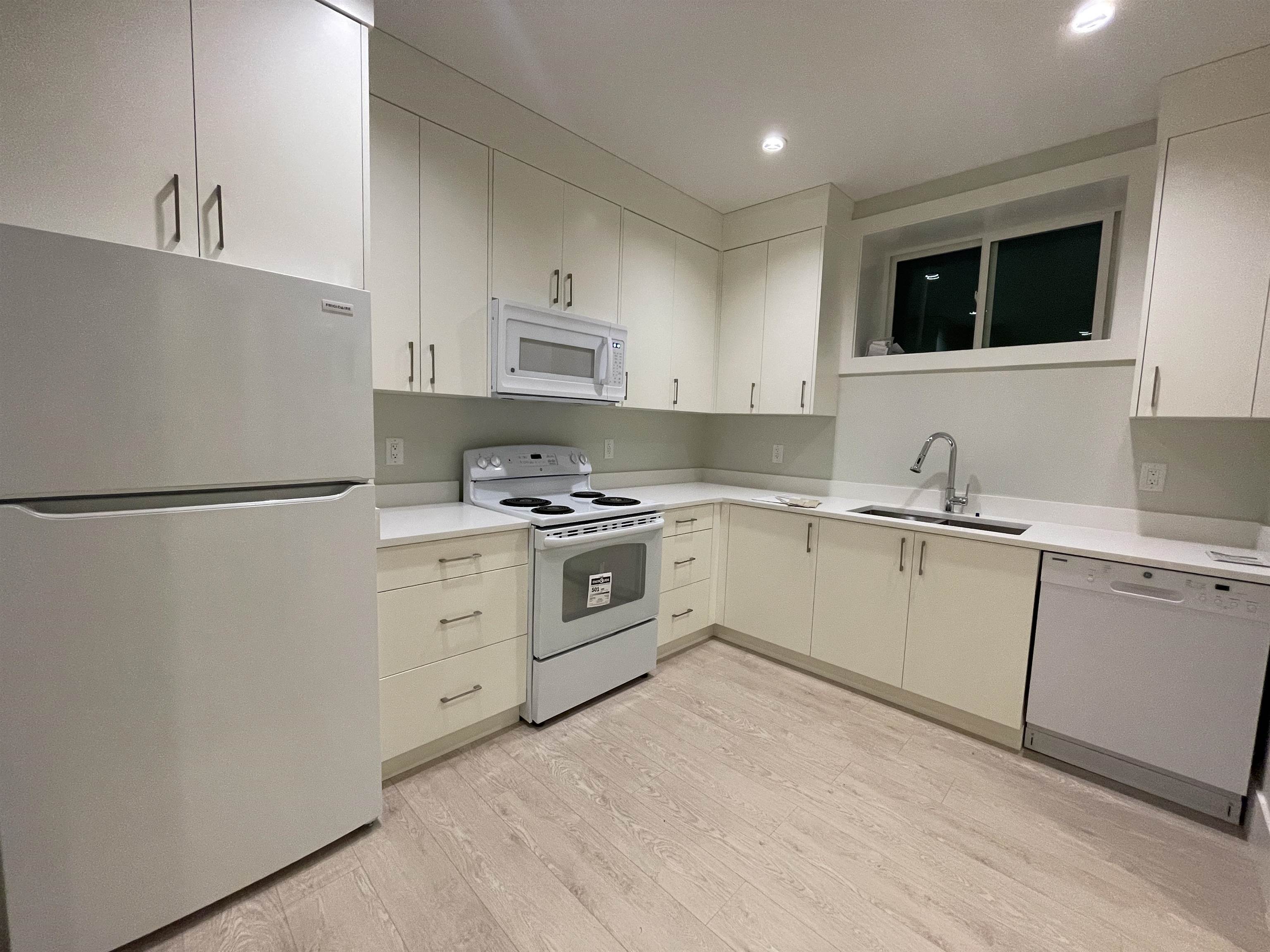 3000 WEST 15TH AVENUE, Vancouver BC V6K 3A5, R3122244, BC,