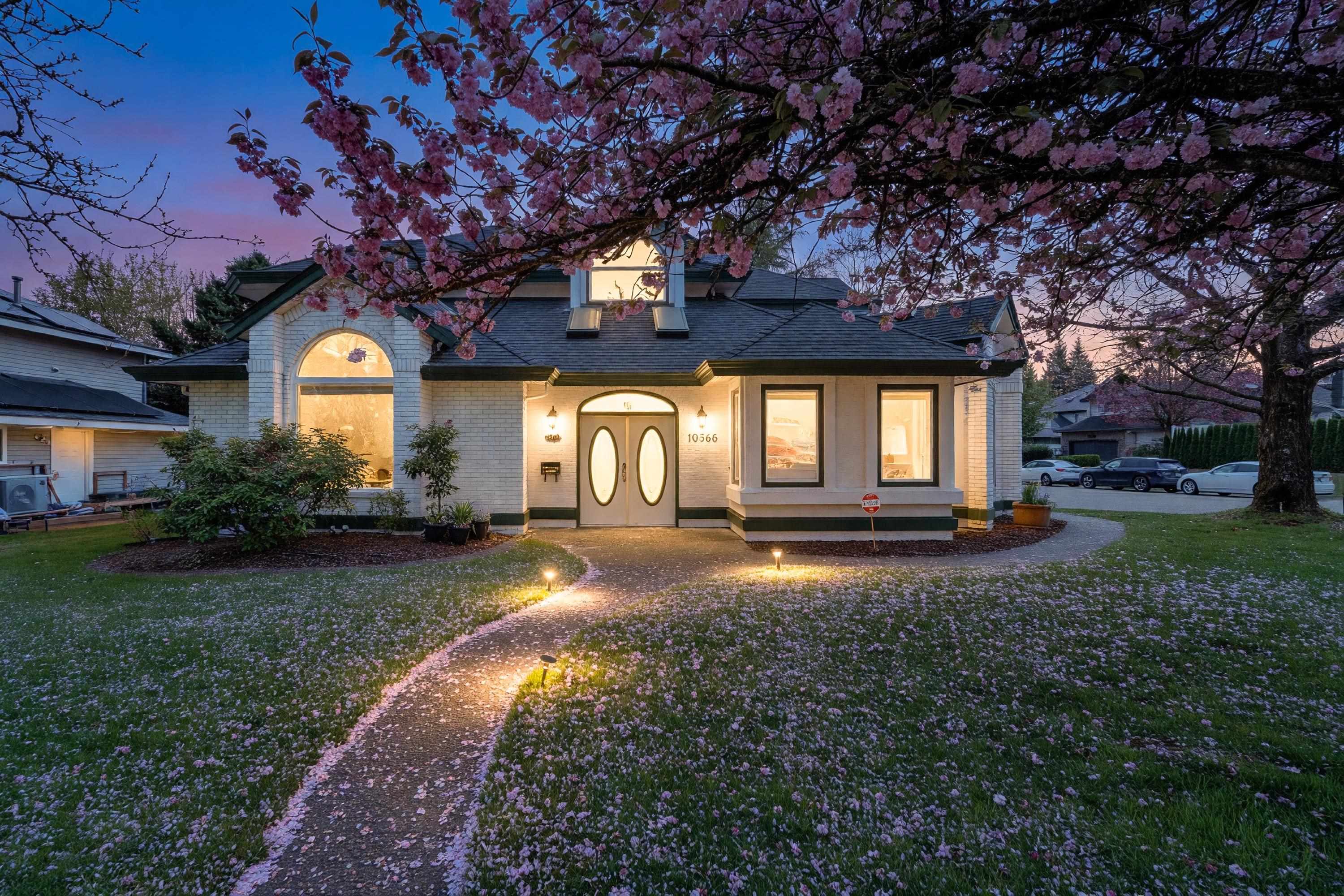 10566 168 STREET, Surrey BC V4N 1R9, R3122273, BC,