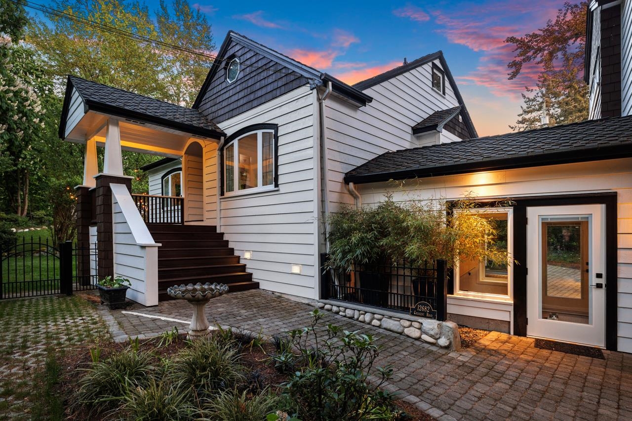 12682 CRESCENT ROAD, Surrey BC V4A 2V5, R3122291, BC,