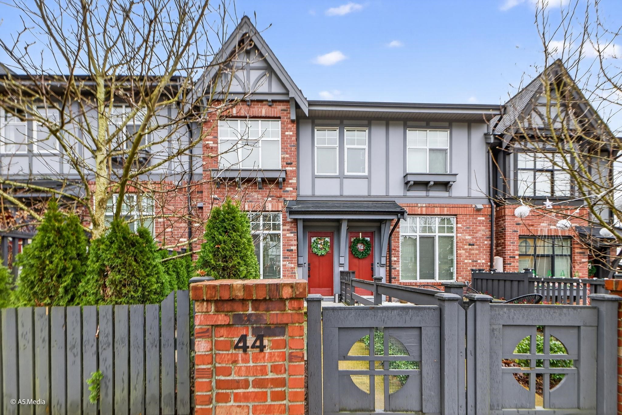 44 3552 VICTORIA DRIVE, R3122302, BC,