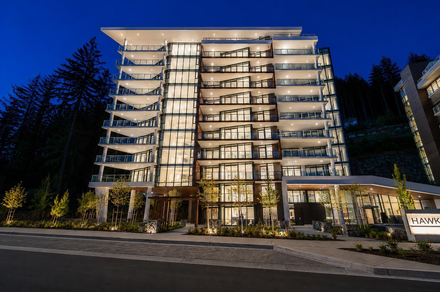 803 3963 UPLANDS WAY, R3122325, BC,