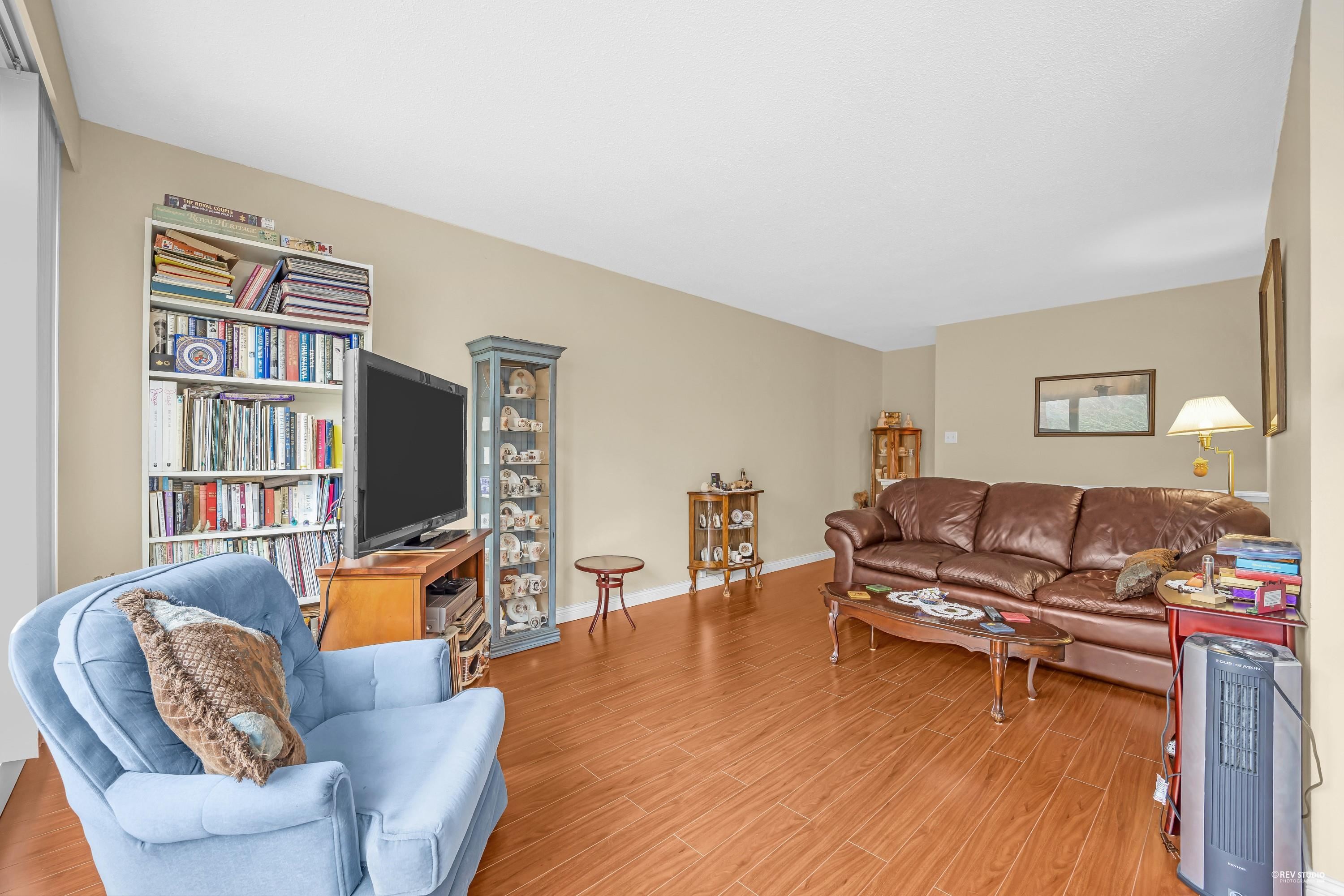 100 10200 4TH AVENUE, R3122354, BC,