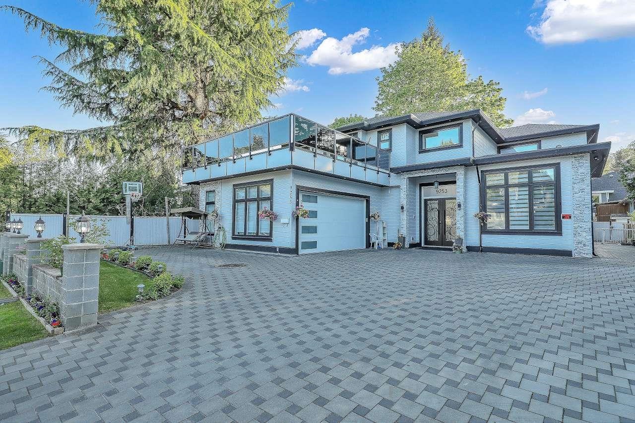 9253 PRINCE CHARLES BOULEVARD, Surrey BC V3V 1S4, R3122485, BC,