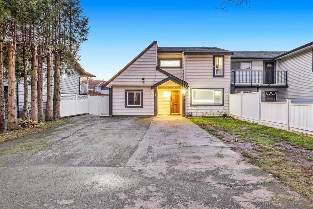7295 130A STREET, Surrey BC V3W 6E9, R3122600, BC,