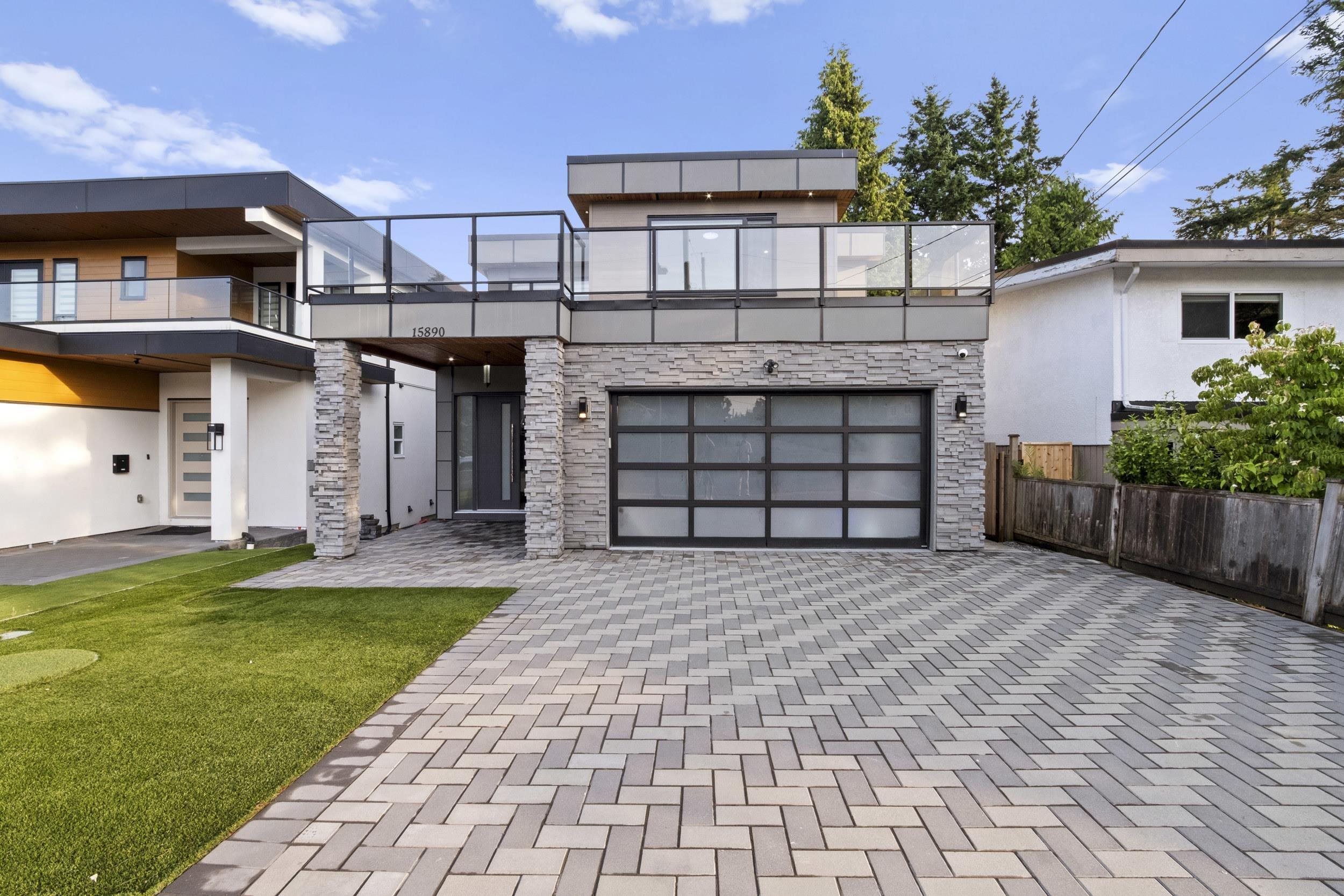 15890 RUSSELL AVENUE, White Rock BC V4B 2S4, R3122758, BC,