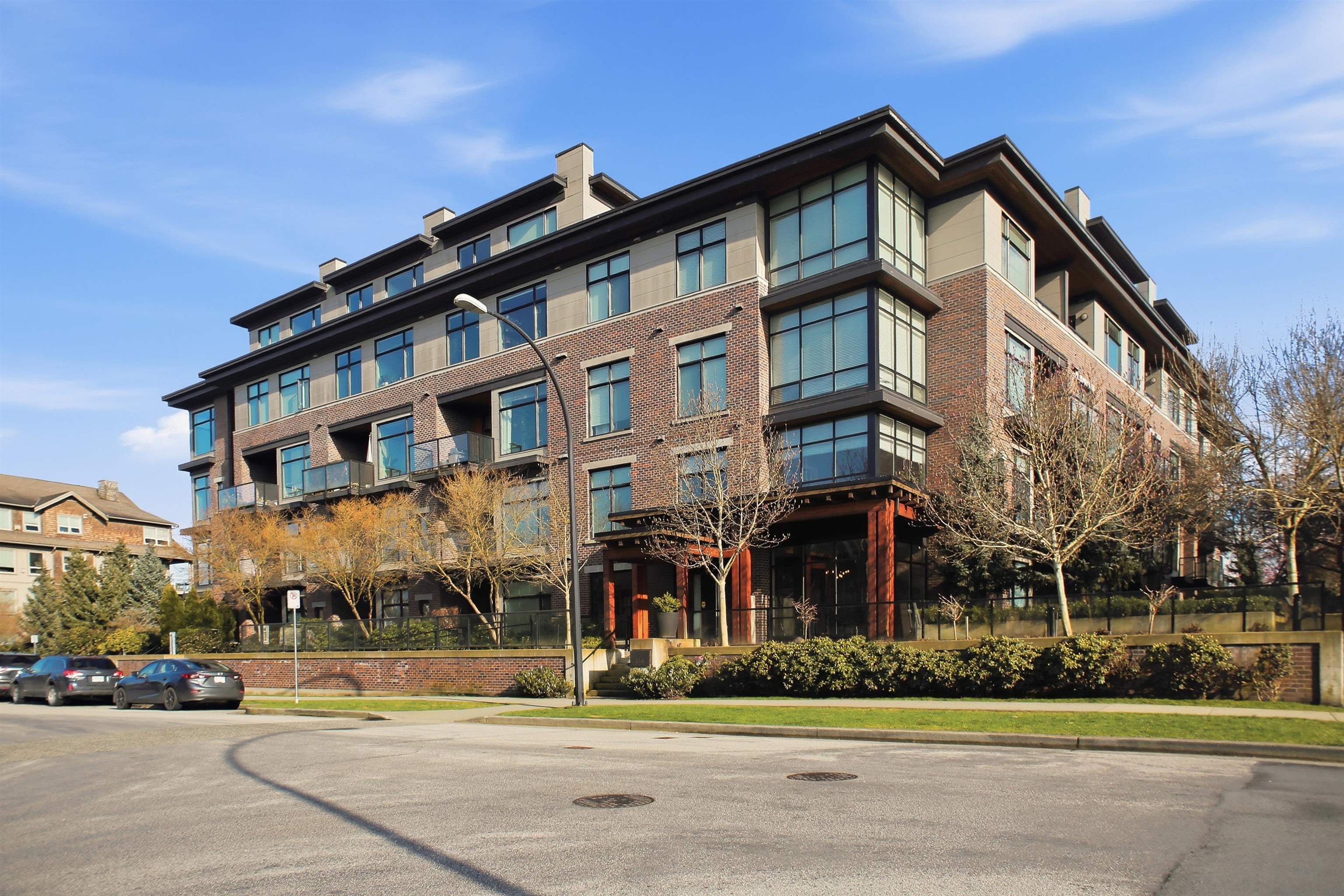 104 260 SALTER STREET, R3122817, BC,