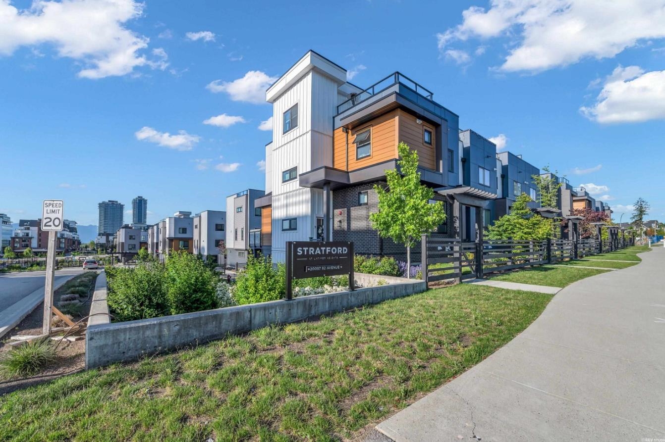 53 20057 82 AVENUE, R3122902, BC,