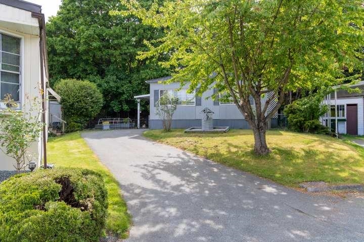 115 8220 KING GEORGE HIGHWAY, R3122905, BC,