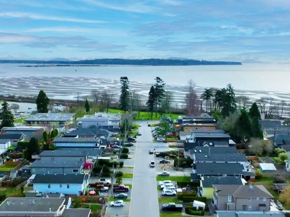 15422 PACIFIC AVENUE, White Rock BC V4B 1R5, R3122949, BC,
