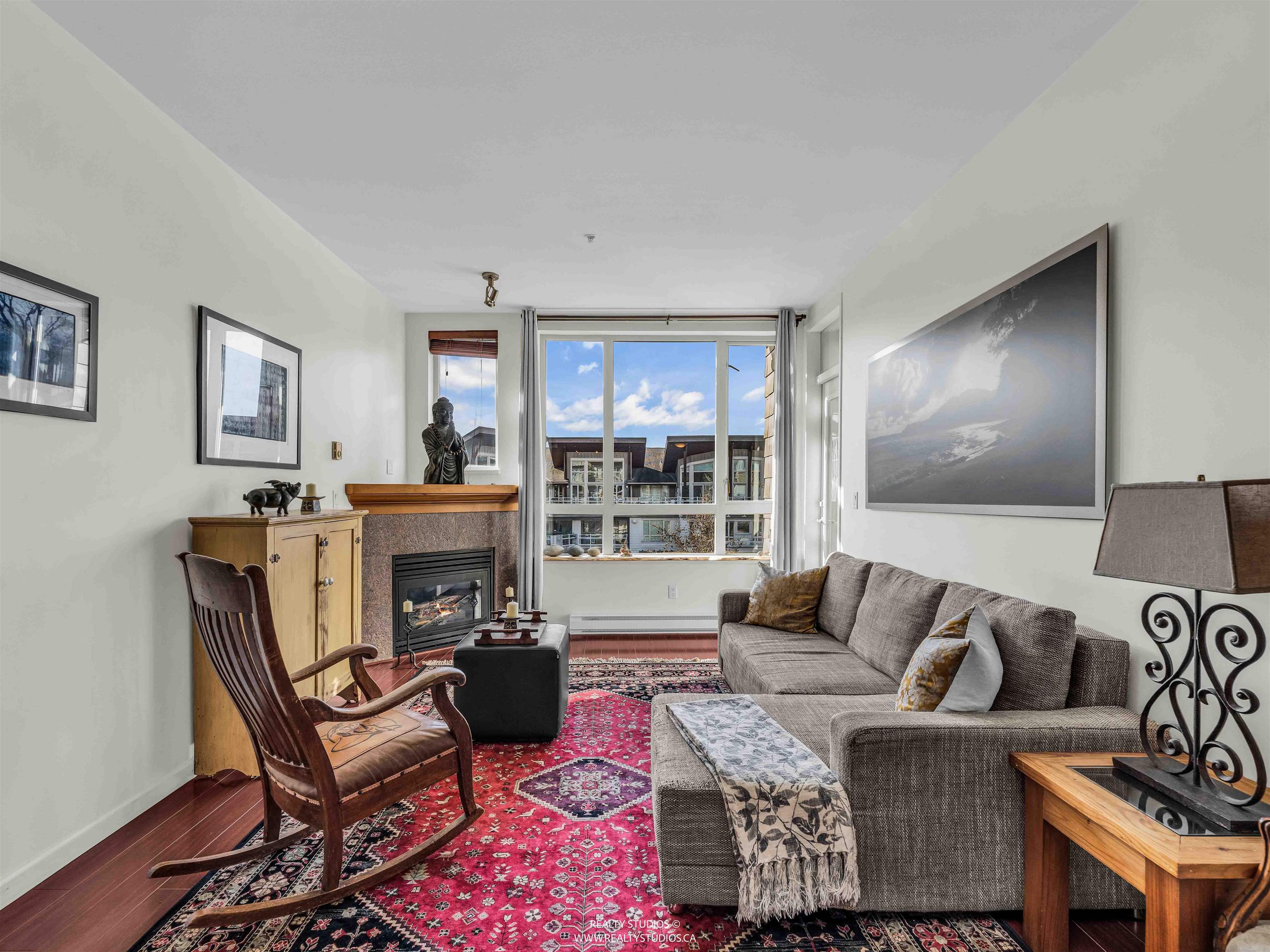 417 580 RAVEN WOODS DRIVE, R3122996, BC,