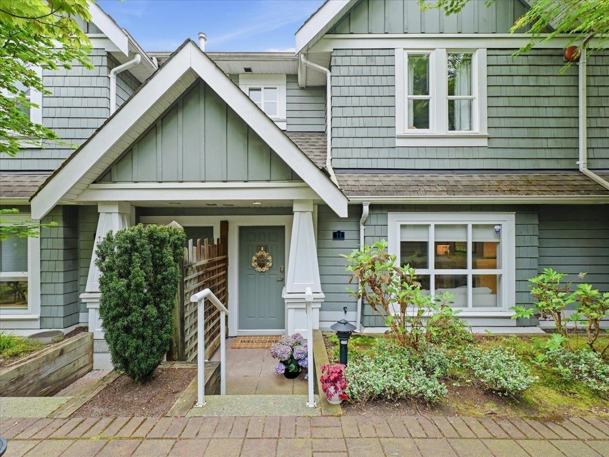 11 2688 MOUNTAIN HIGHWAY, R3123022, BC,