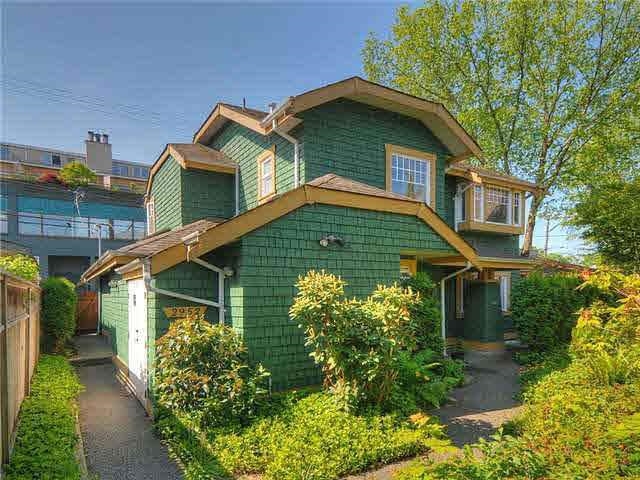2952 W 8TH AVENUE, Vancouver BC V6K 2C1, R3123090, BC,