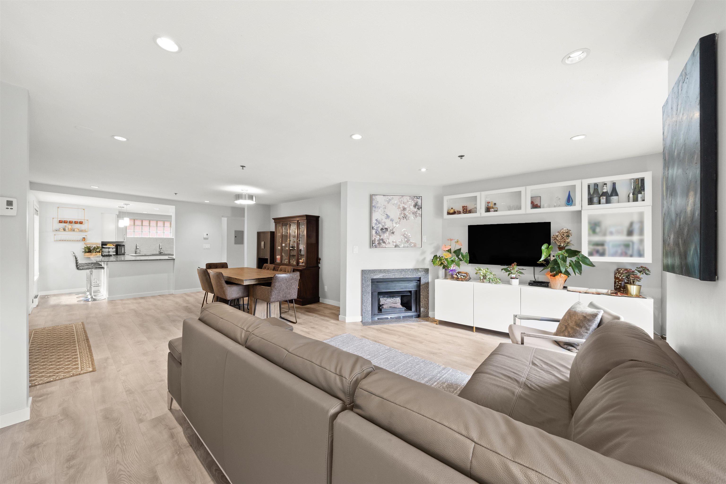 601 W 16TH AVENUE, Vancouver BC V5Z 1S5, R3123203, BC,