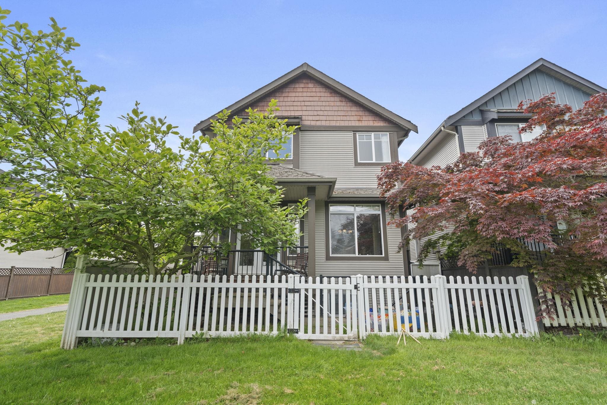 6652 195 STREET, Surrey BC V4N 0C3, R3123276, BC,