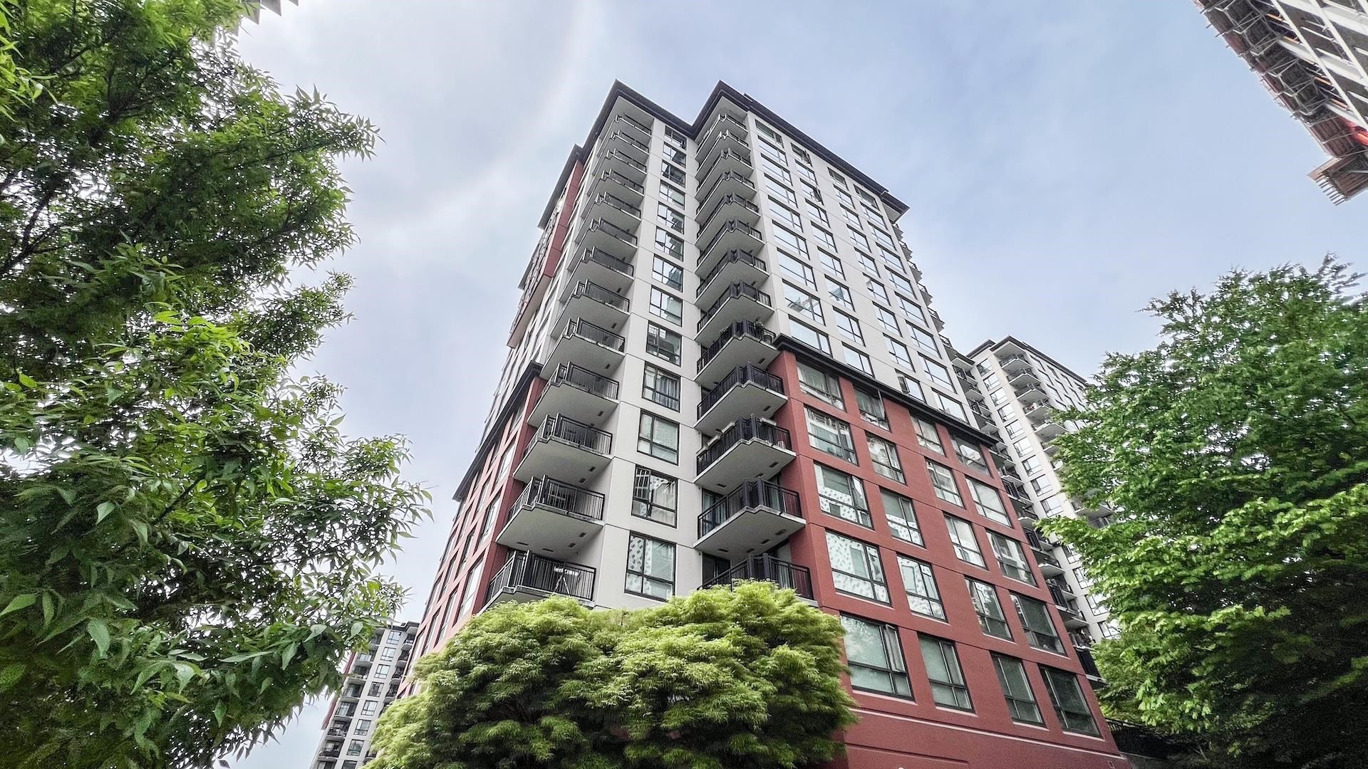 1308 813 AGNES STREET, R3123429, BC,