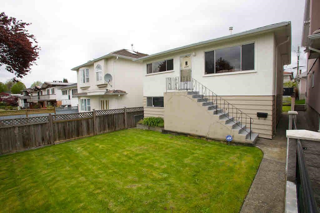 2841 CHEYENNE AVENUE, Vancouver BC V5R 4R5, R3123447, BC,
