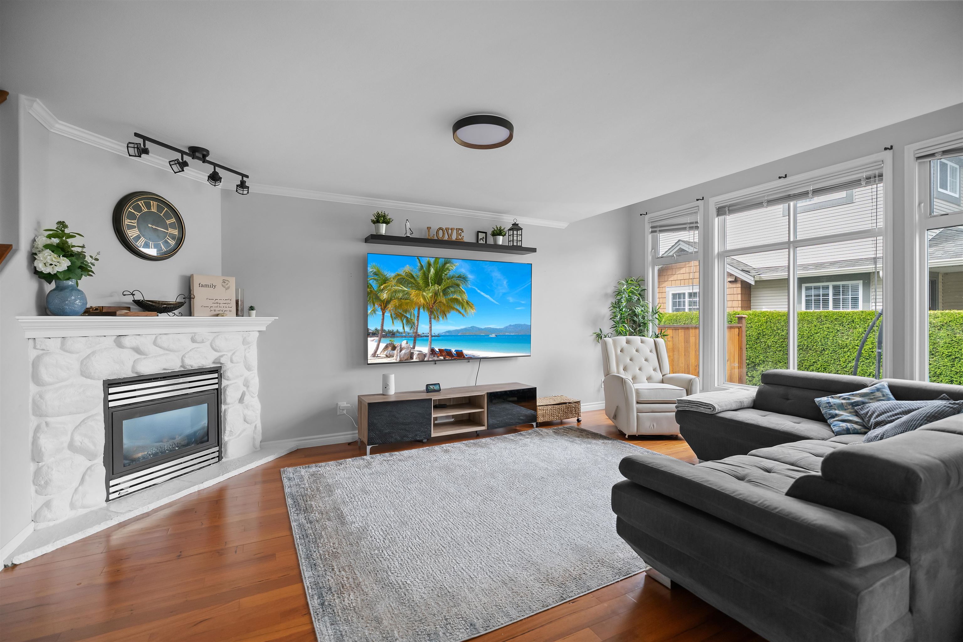 10 7475 GARNET DRIVE, R3123491, BC,