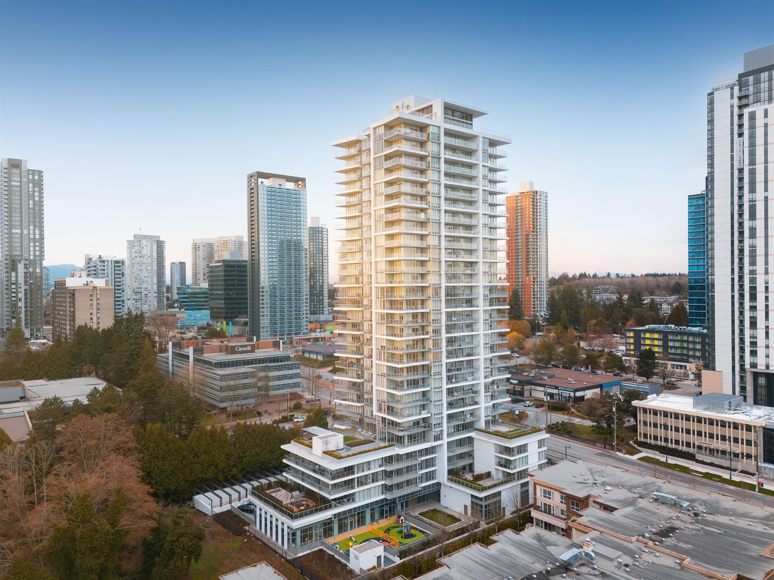 305 9675 KING GEORGE BOULEVARD, R3123592, BC,