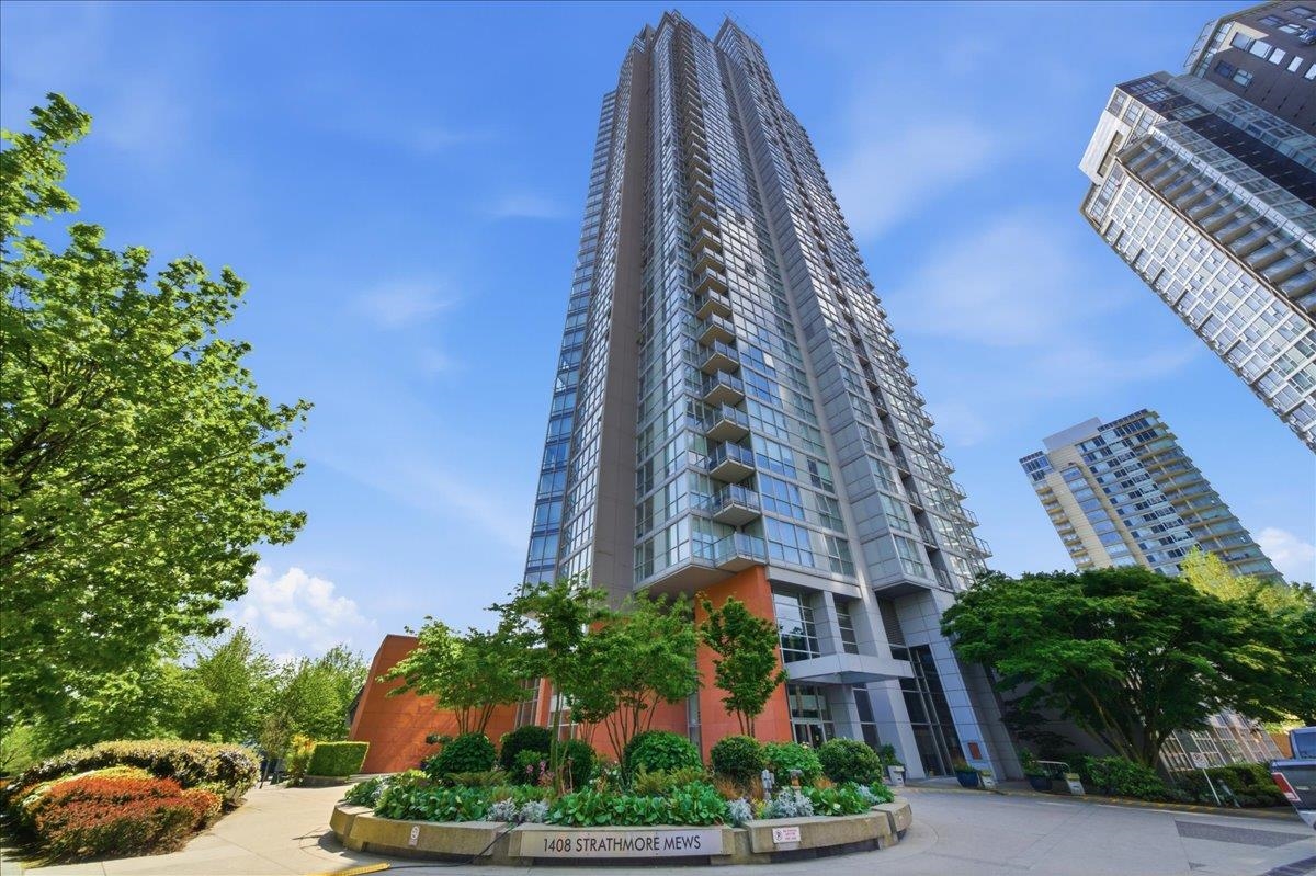 2002 1408 STRATHMORE MEWS, R3123671, BC,
