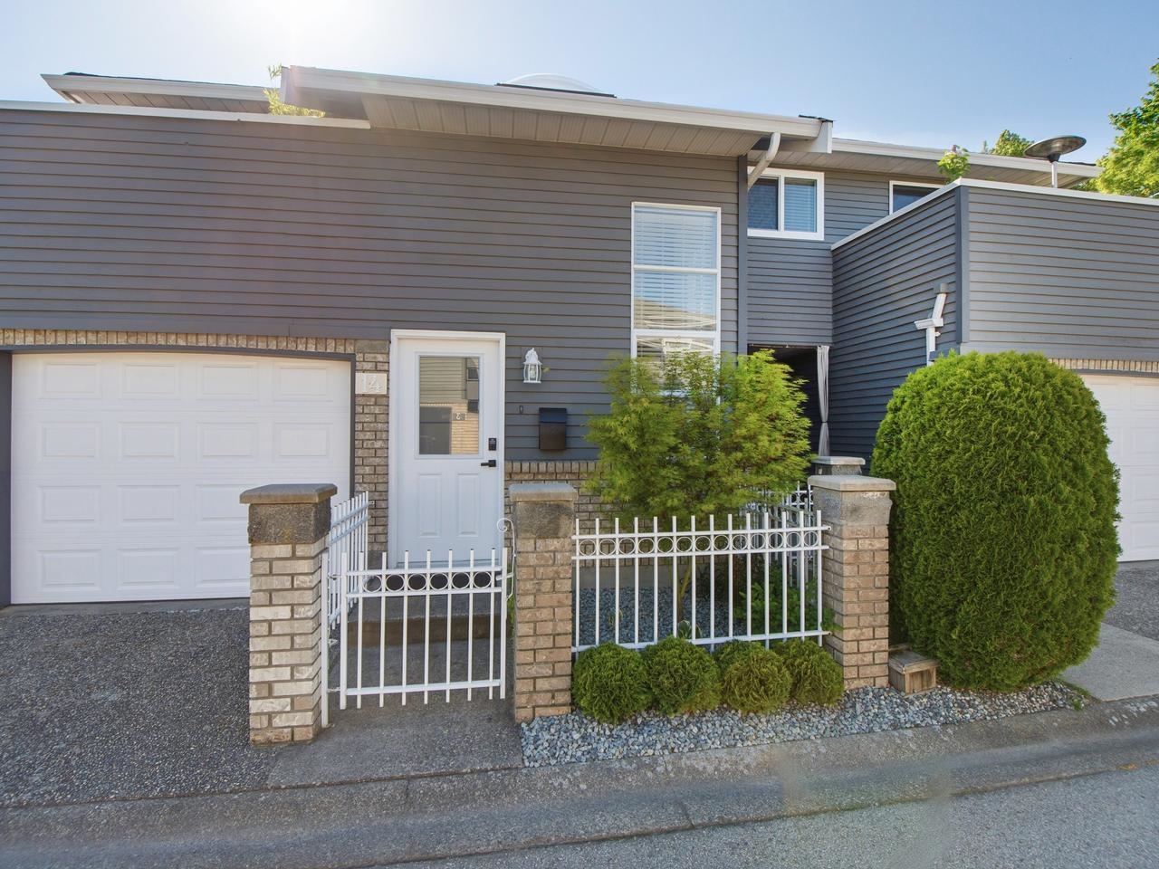 14 6320 48A AVENUE, R3123766, BC,
