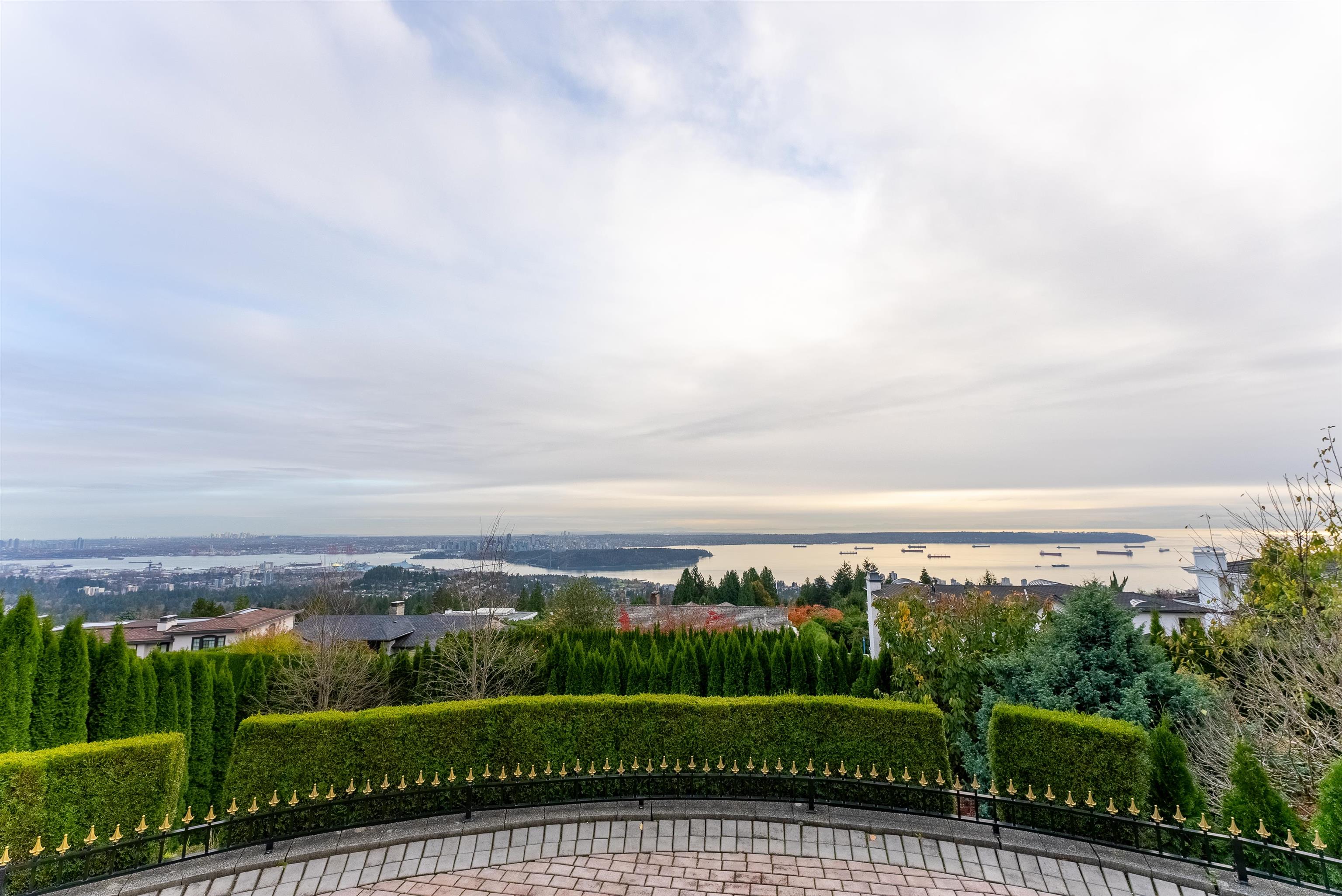 1409 CHARTWELL DRIVE, West Vancouver BC V7S 2R7, R3123914, BC,