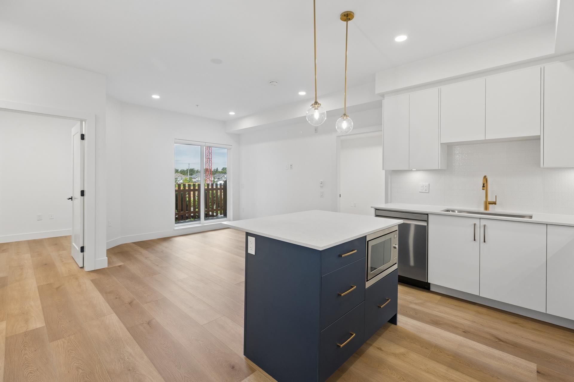 101 20286 72B AVENUE, R3123926, BC,