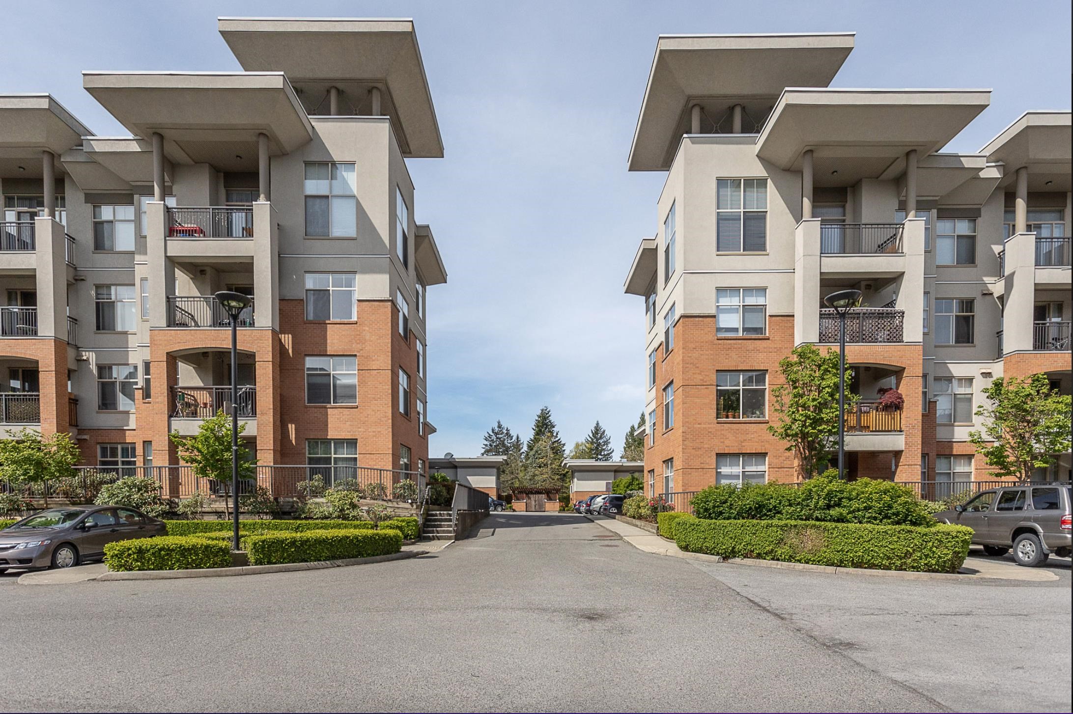 301 33546 HOLLAND AVENUE, R3123931, BC,