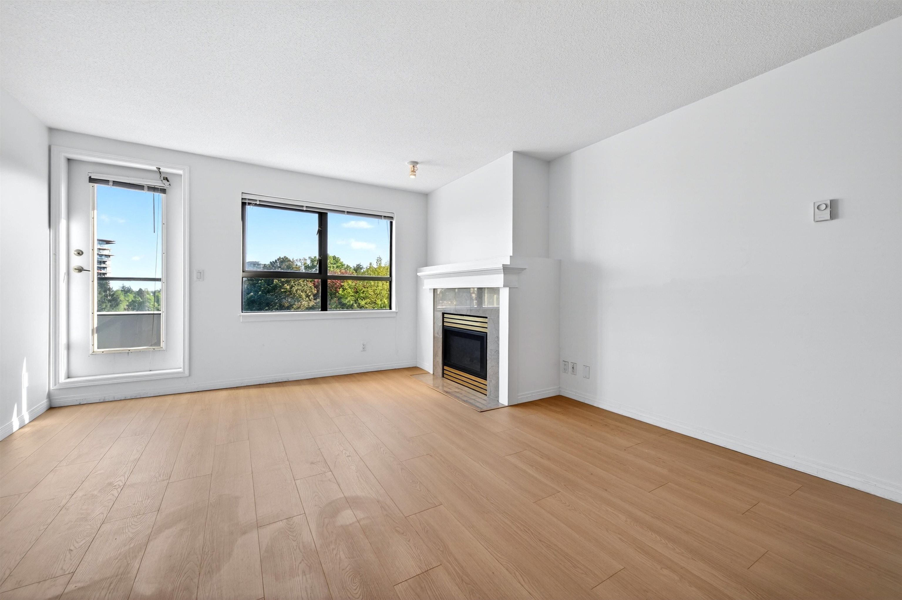 708 6611 COONEY ROAD, R3123935, BC,