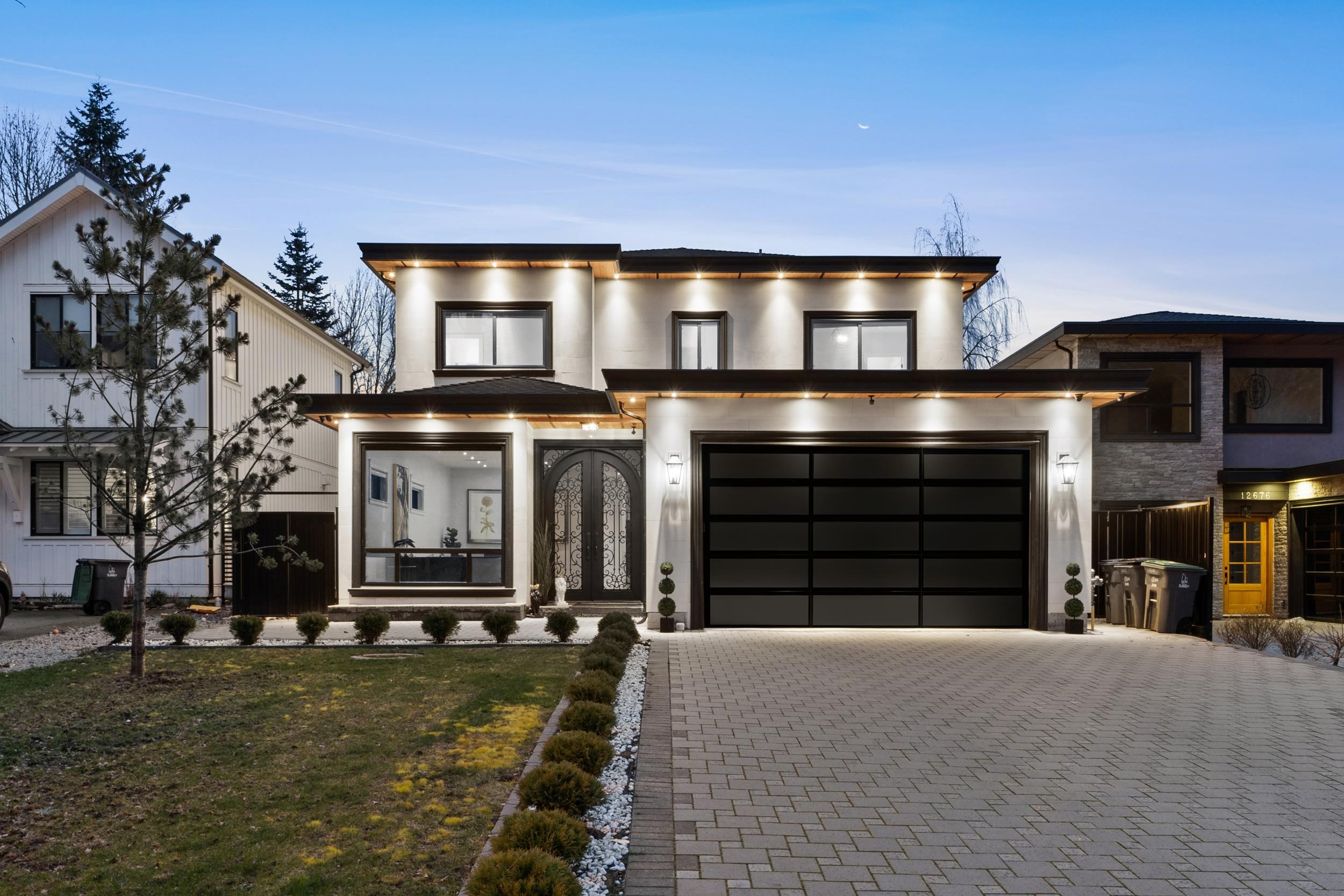12686 25 AVENUE, Surrey BC V4A 2K4, R3123990, BC,