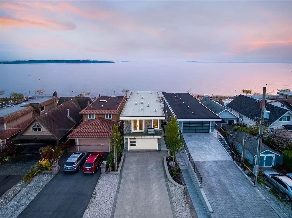 15440 VICTORIA AVENUE, White Rock BC V4B 1H3, R3124076, BC,