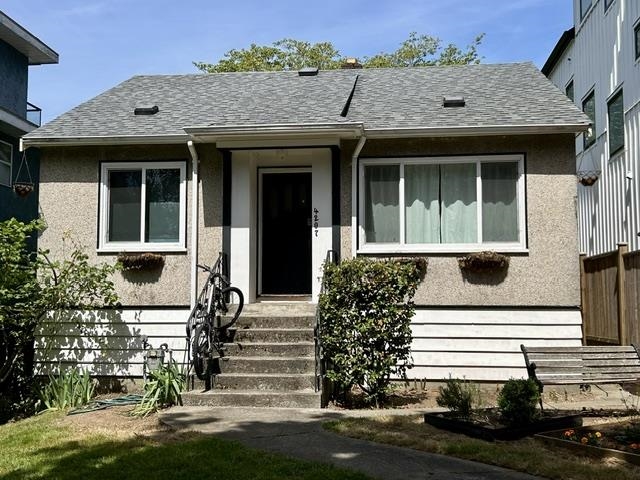4207 W 15TH STREET, Vancouver BC V6R 3A7, R3124152, BC,