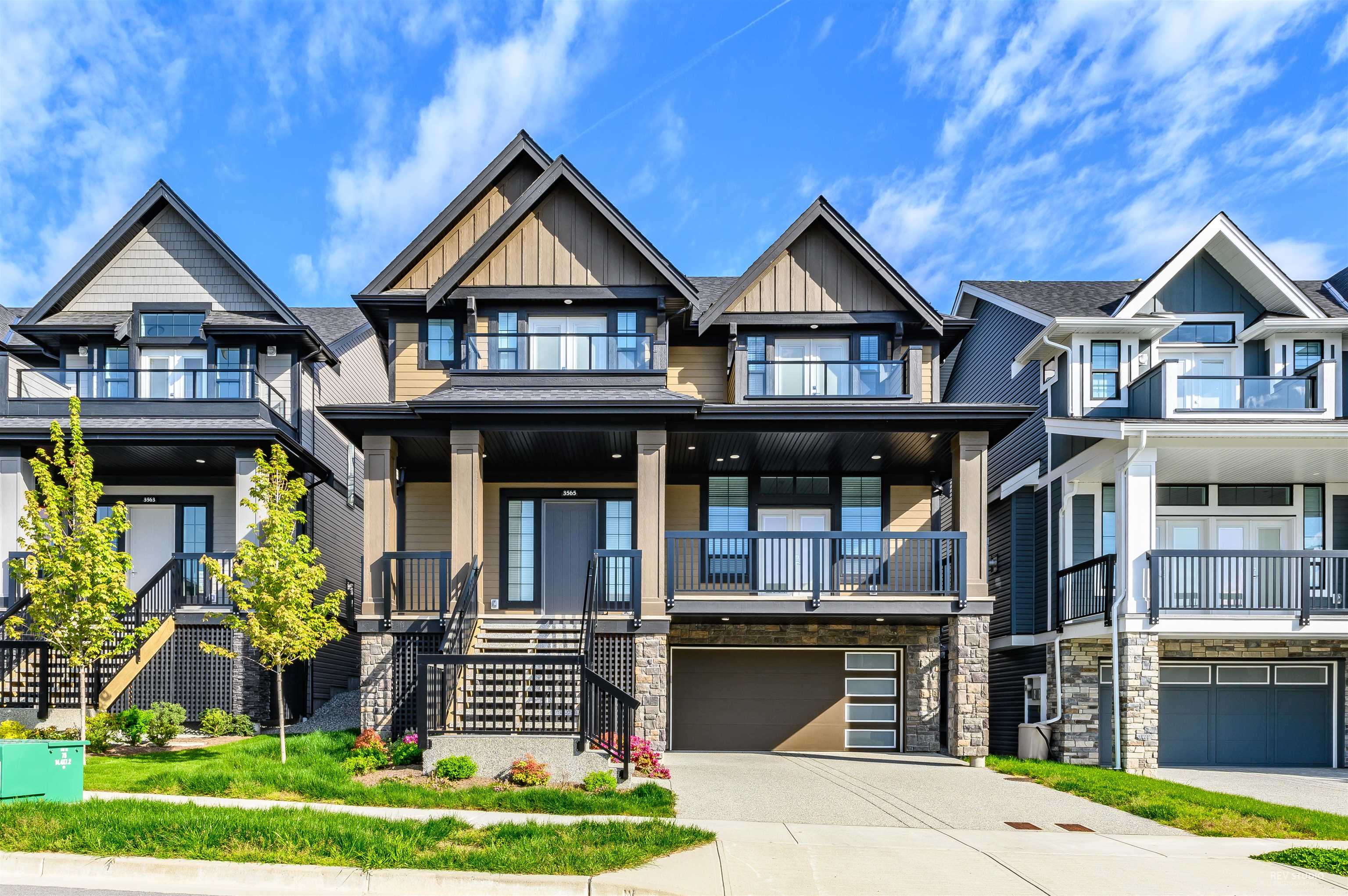 3565 SHEFFIELD AVENUE, Coquitlam BC V3E 0M4, R3124252, BC,