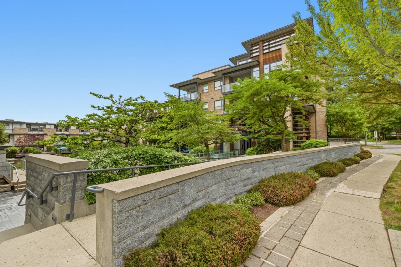 408 5955 IONA DRIVE, R3124268, BC,