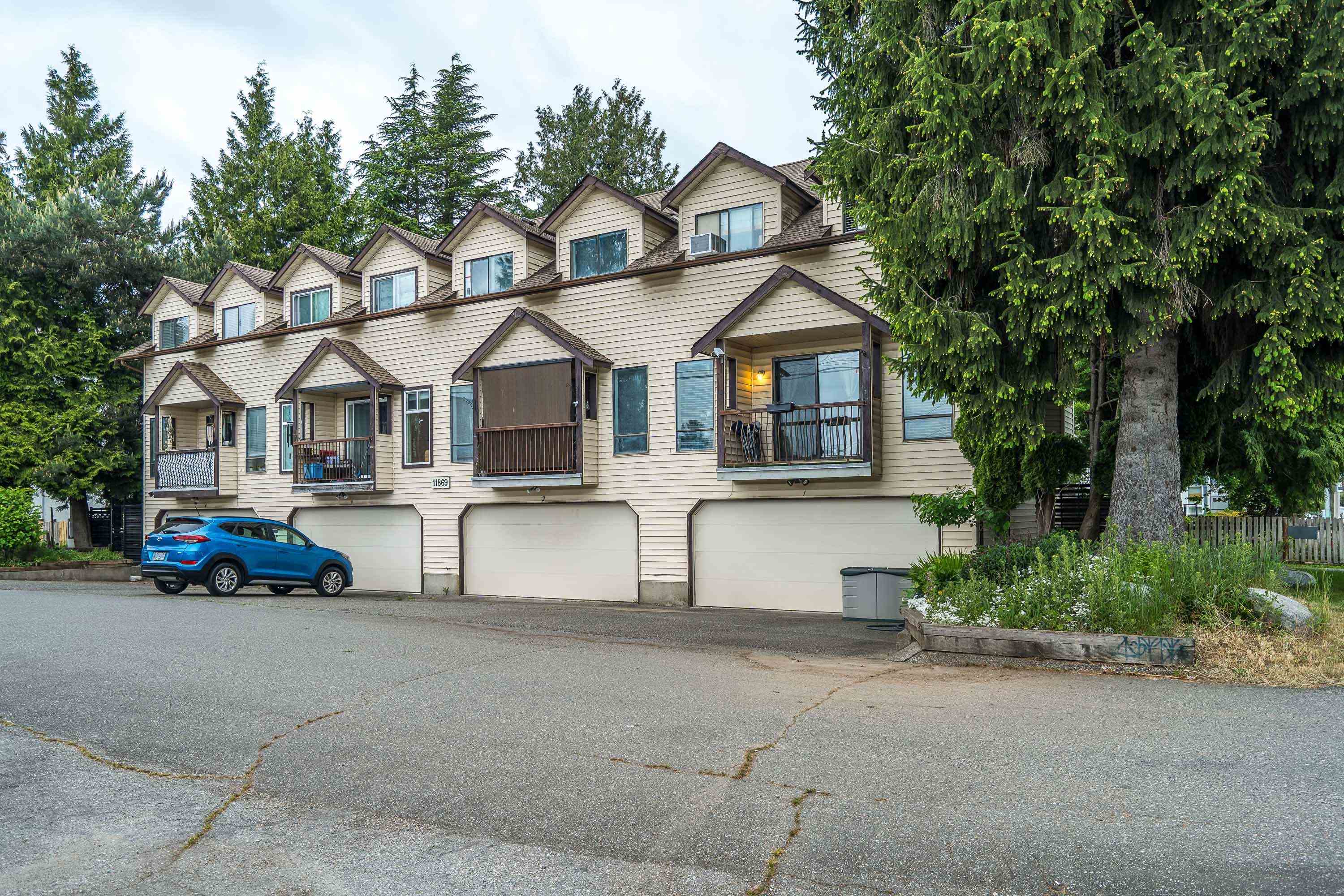 1 11869 223RD STREET, R3124431, BC,
