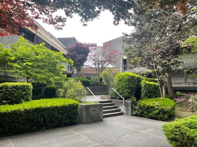 220 8460 ACKROYD ROAD, R3124435, BC,