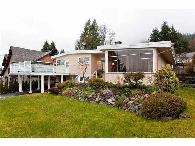 676 SYLVAN AVENUE, North Vancouver BC V7R 2E9, R3124670, BC,