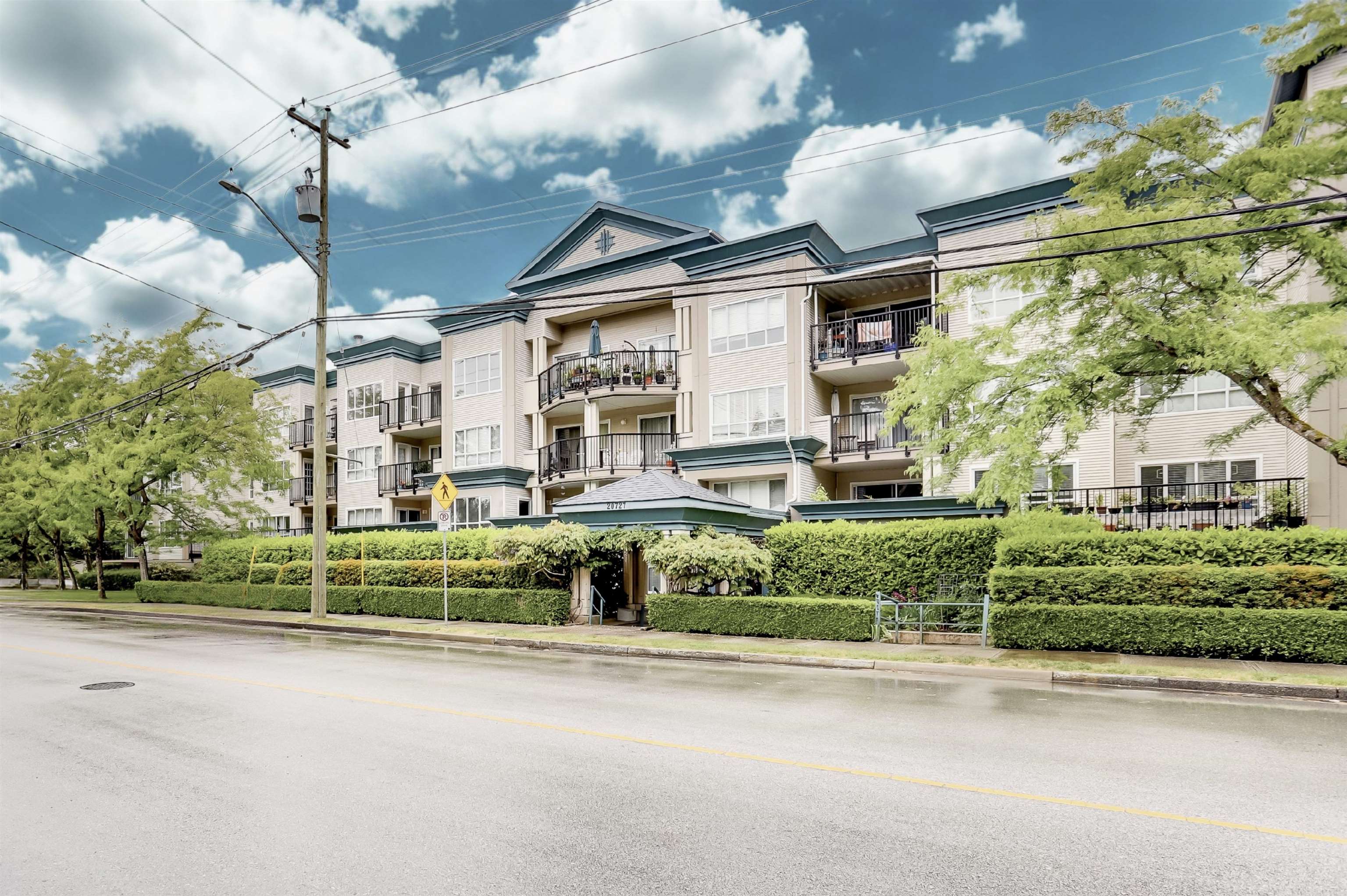 302 20727 DOUGLAS CRESCENT, R3124843, BC,