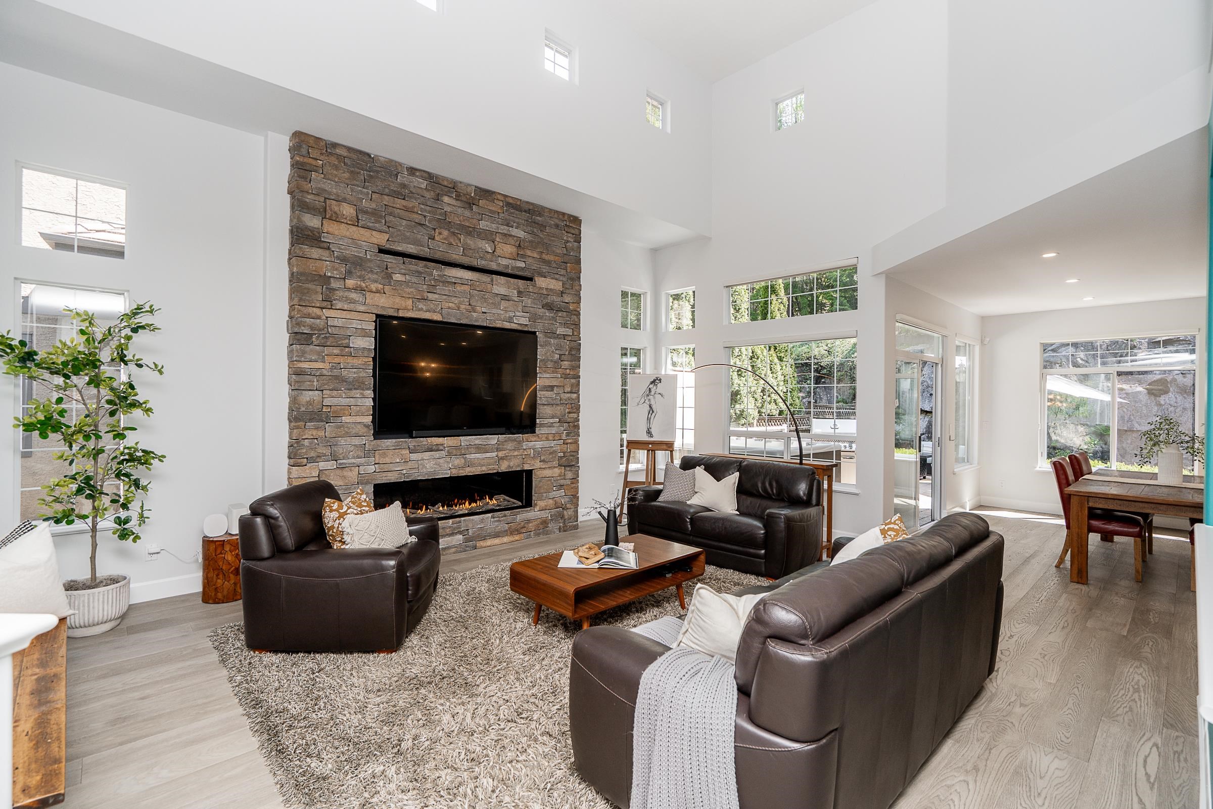 1987 PARKWAY BOULEVARD, Coquitlam BC V3E 3J8, R3124886, BC,