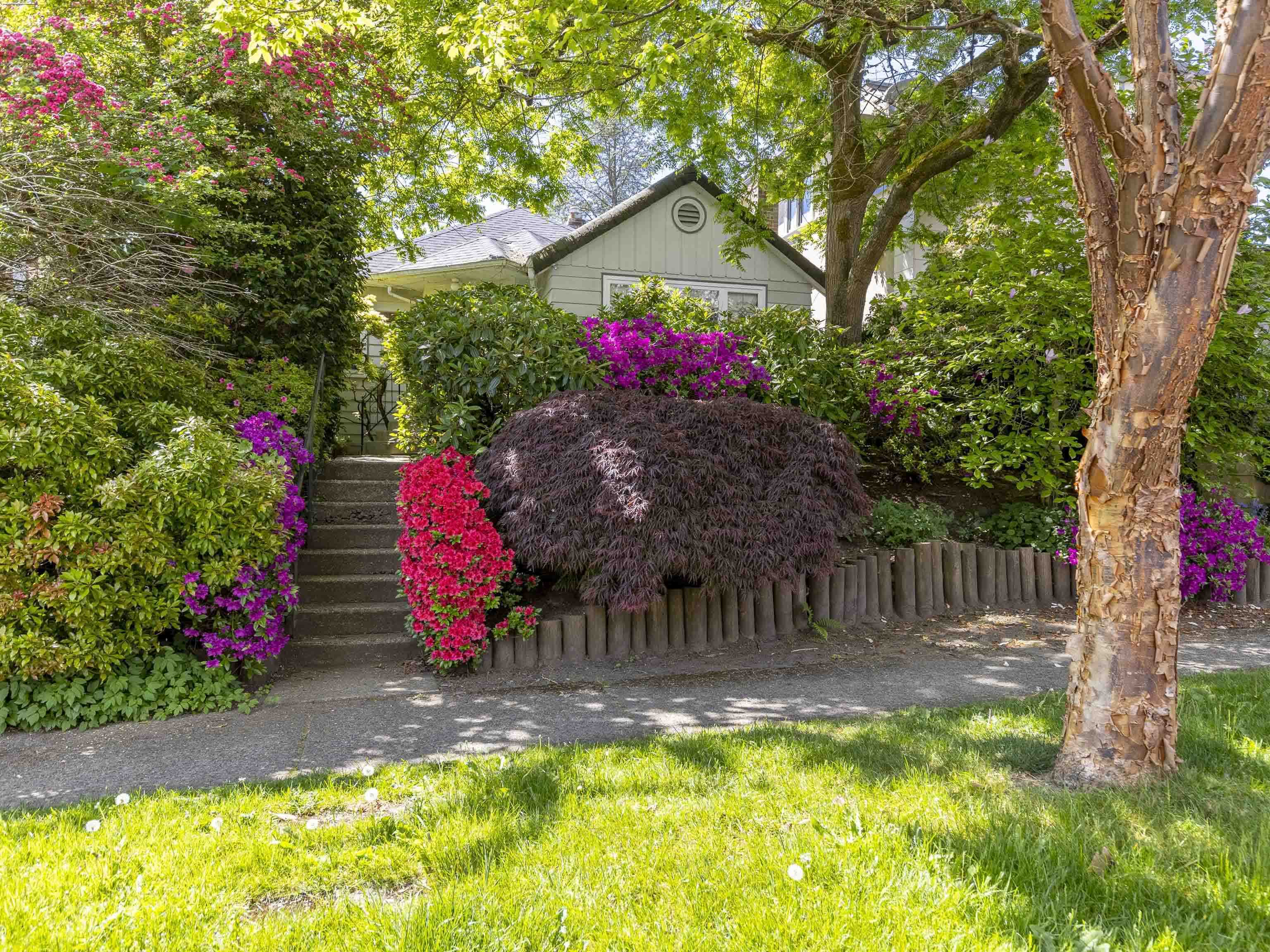 4518 W 12TH AVENUE, Vancouver BC V6R 2R5, R3125099, BC,