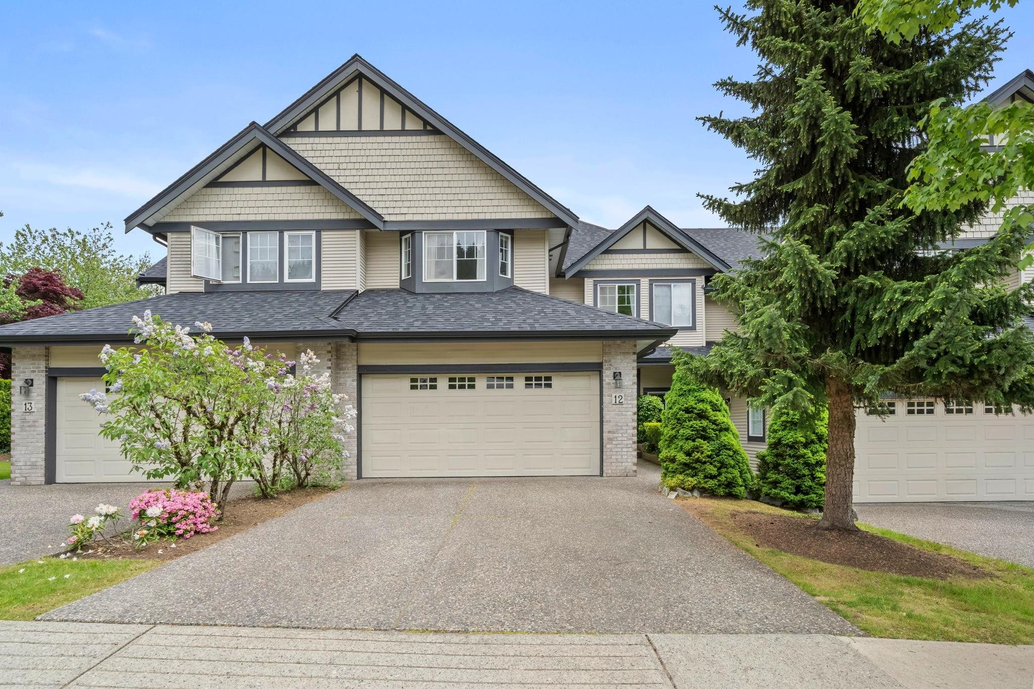 12 1765 PADDOCK DRIVE, R3125330, BC,