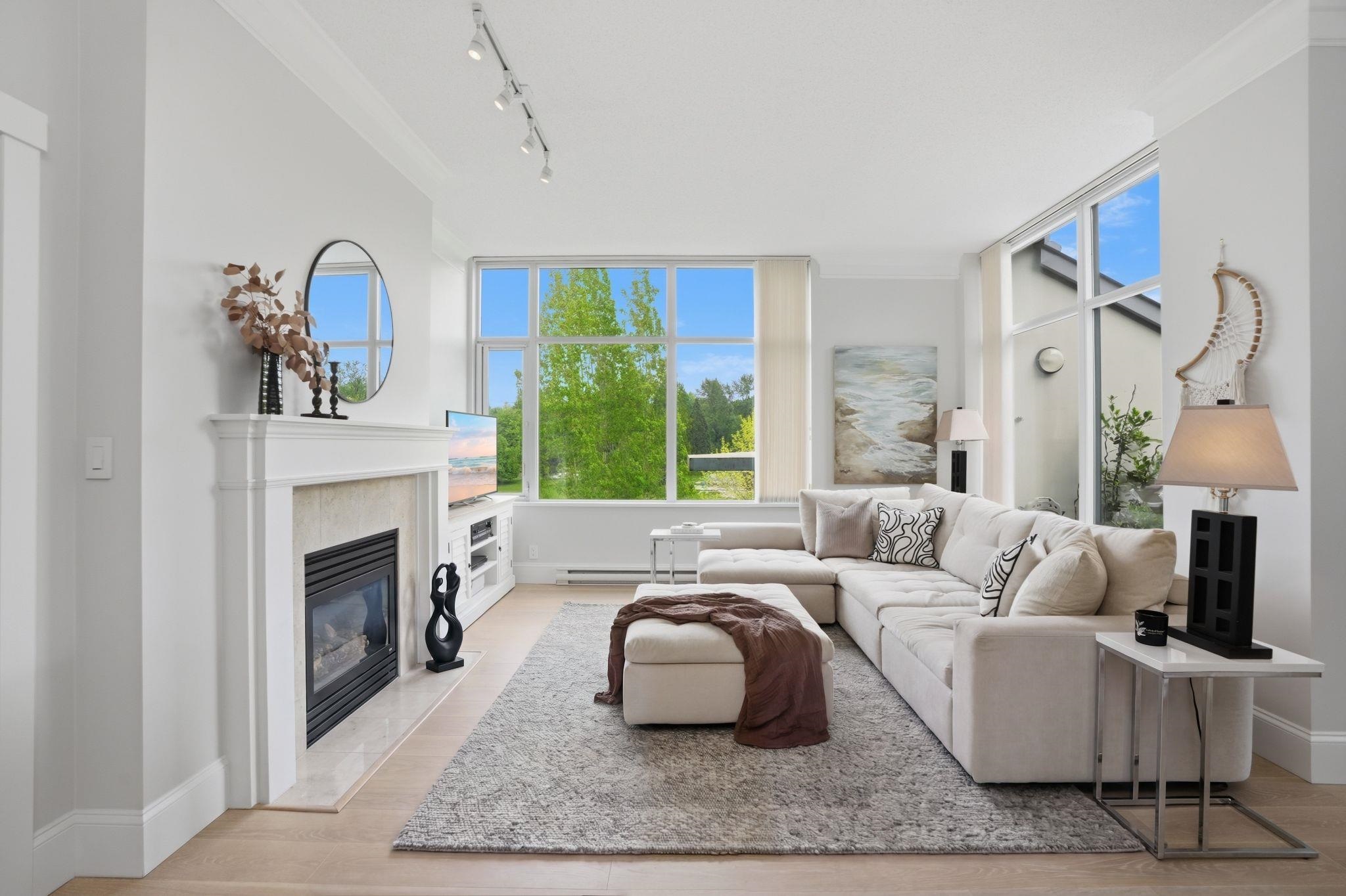 PH711 4759 VALLEY DRIVE, R3125400, BC,
