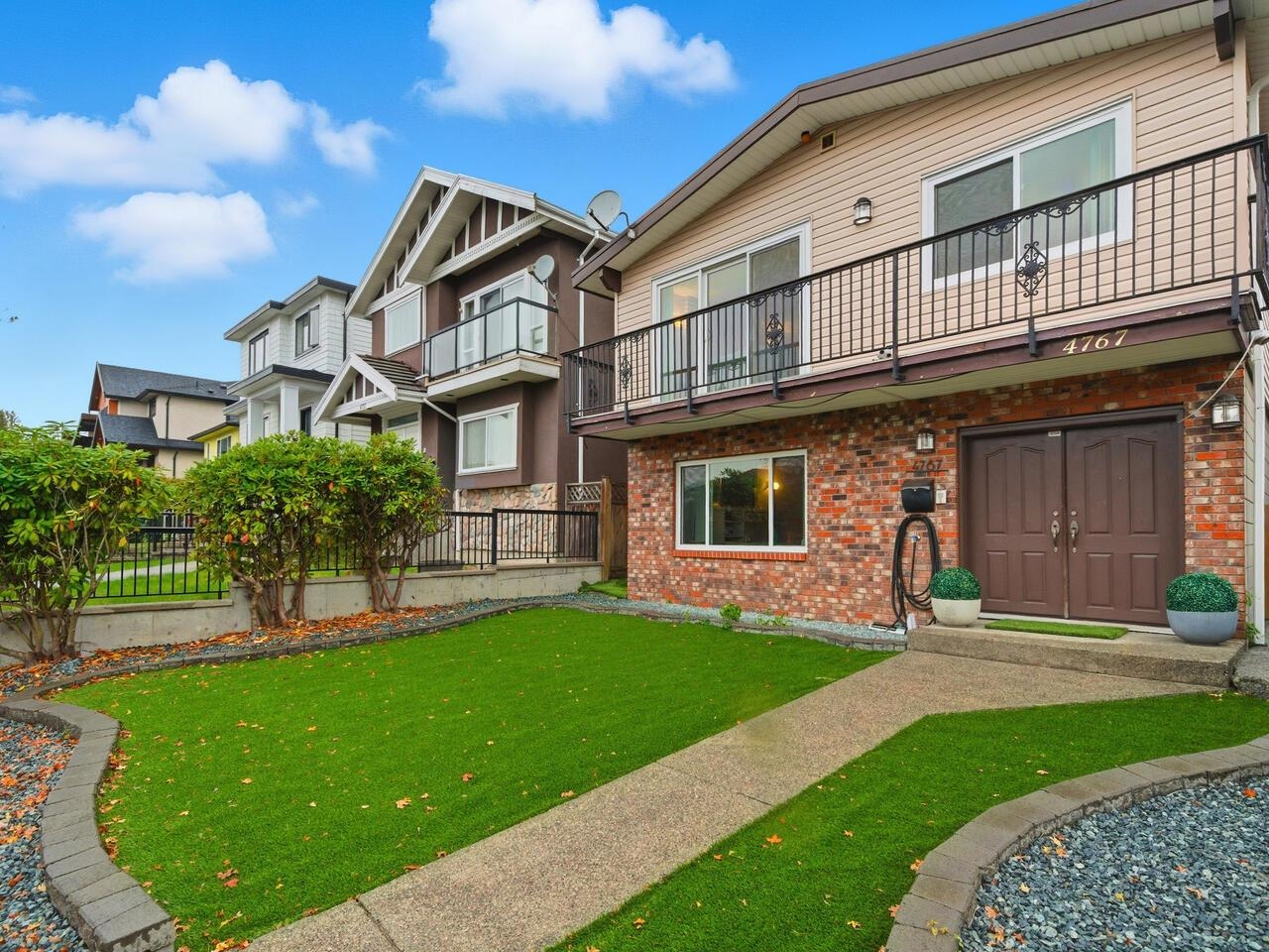 4767 UNION STREET, Burnaby BC V5C 2Y5, R3125464, BC,
