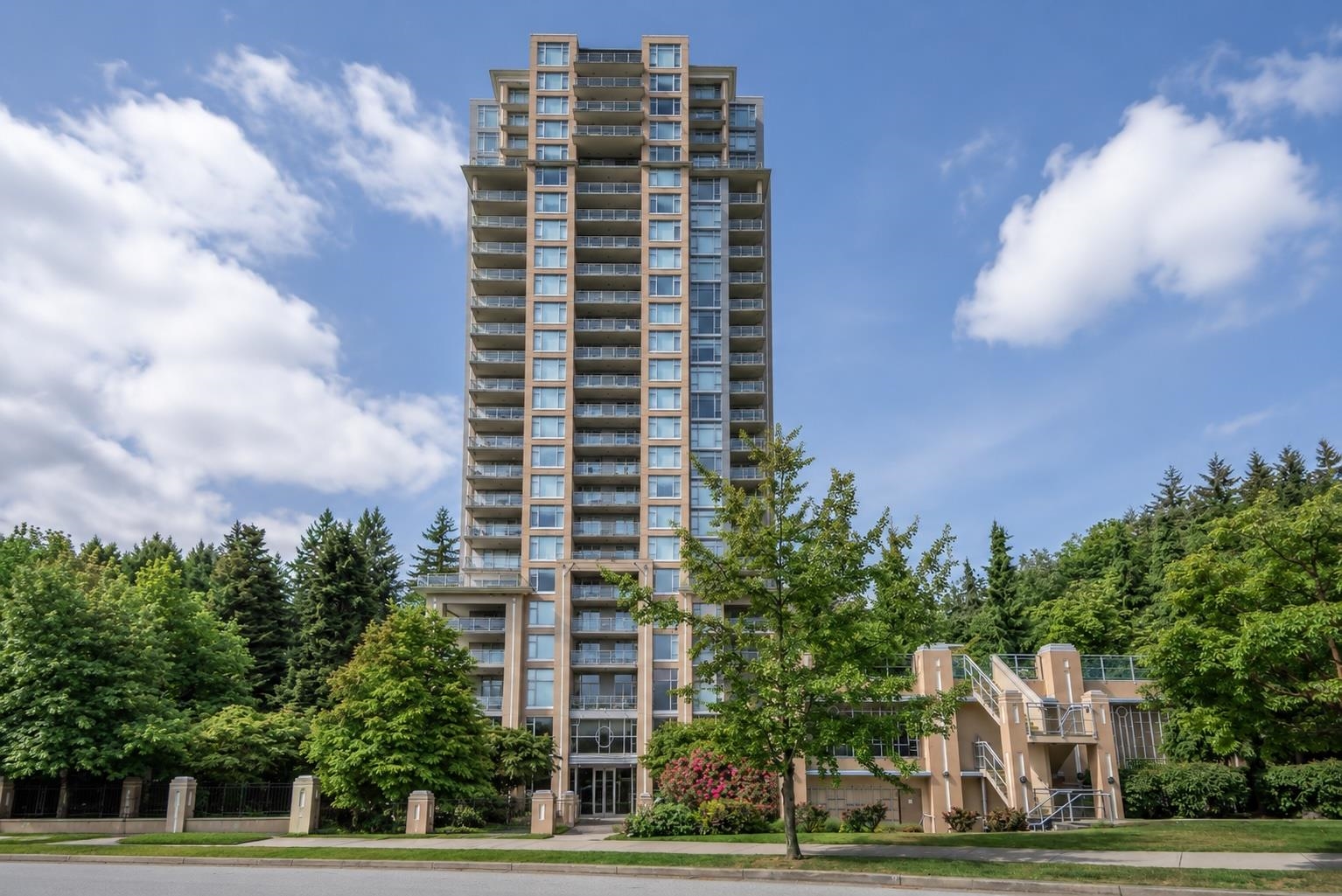 301 280 ROSS DRIVE, R3125710, BC,